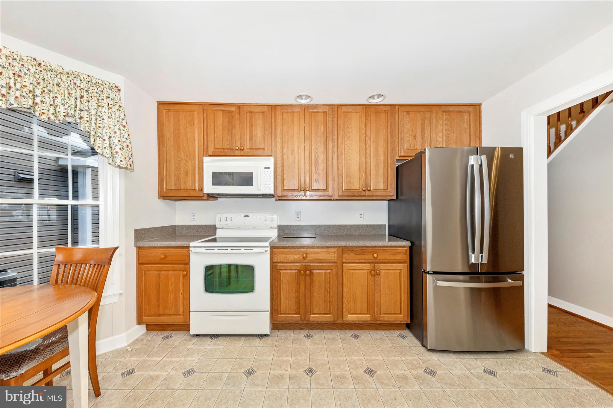 FOXFIELD AT MIDDLETOWN - Residential