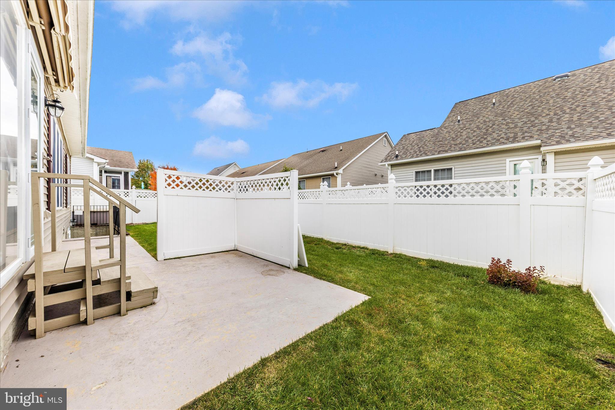 FOXFIELD AT MIDDLETOWN - Residential