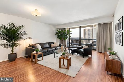 Photo of 5505 Seminary Road #1106N, FALLS CHURCH, VA 22041 (MLS # VAFX2296476)