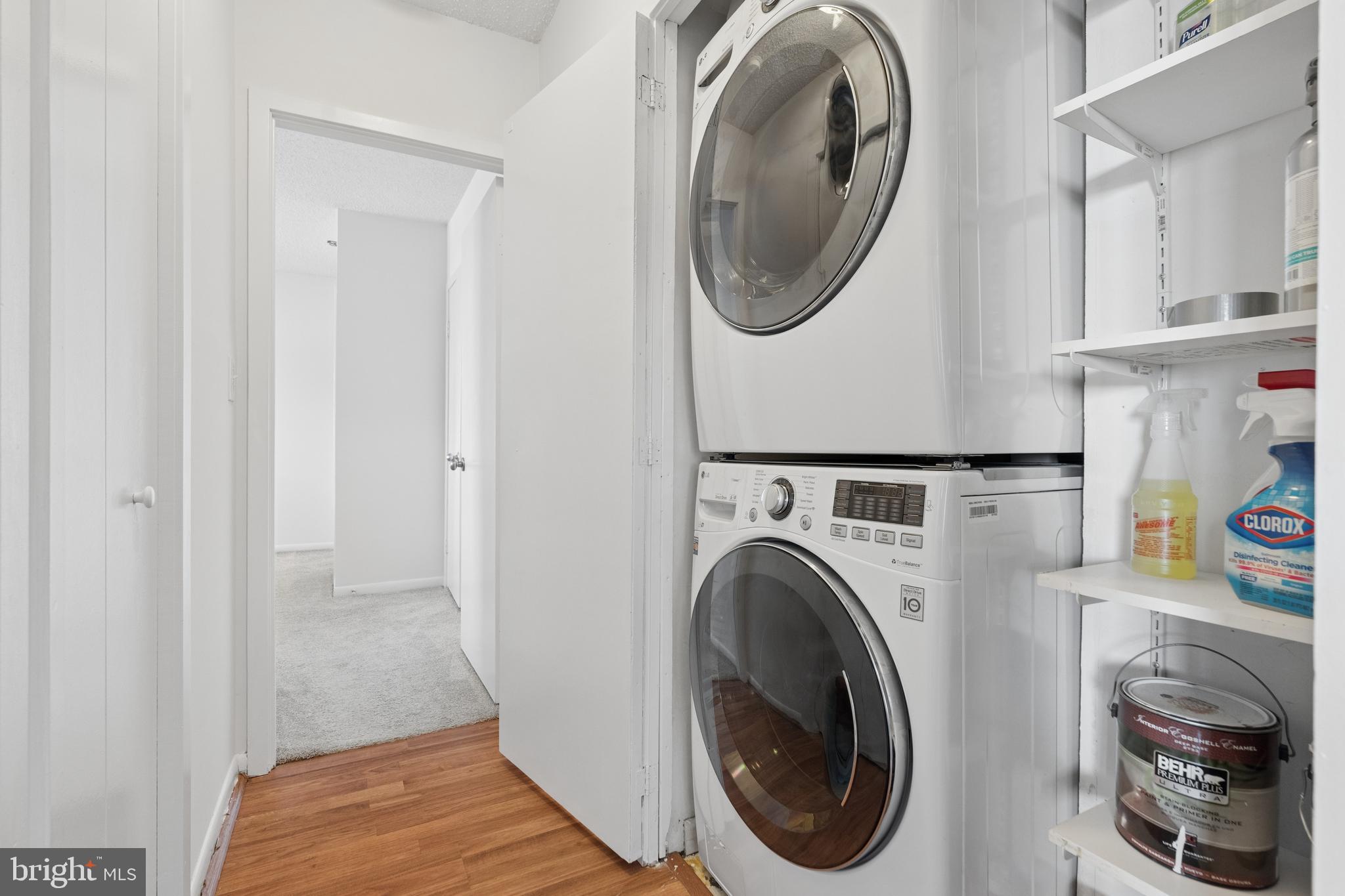 SKYLINE SQUARE CONDO - Residential