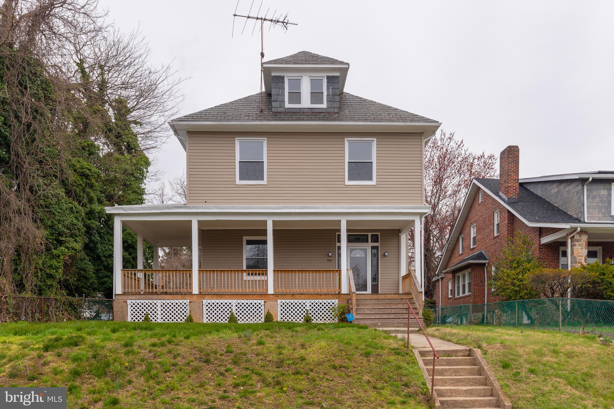 WINDSOR HILLS - Residential