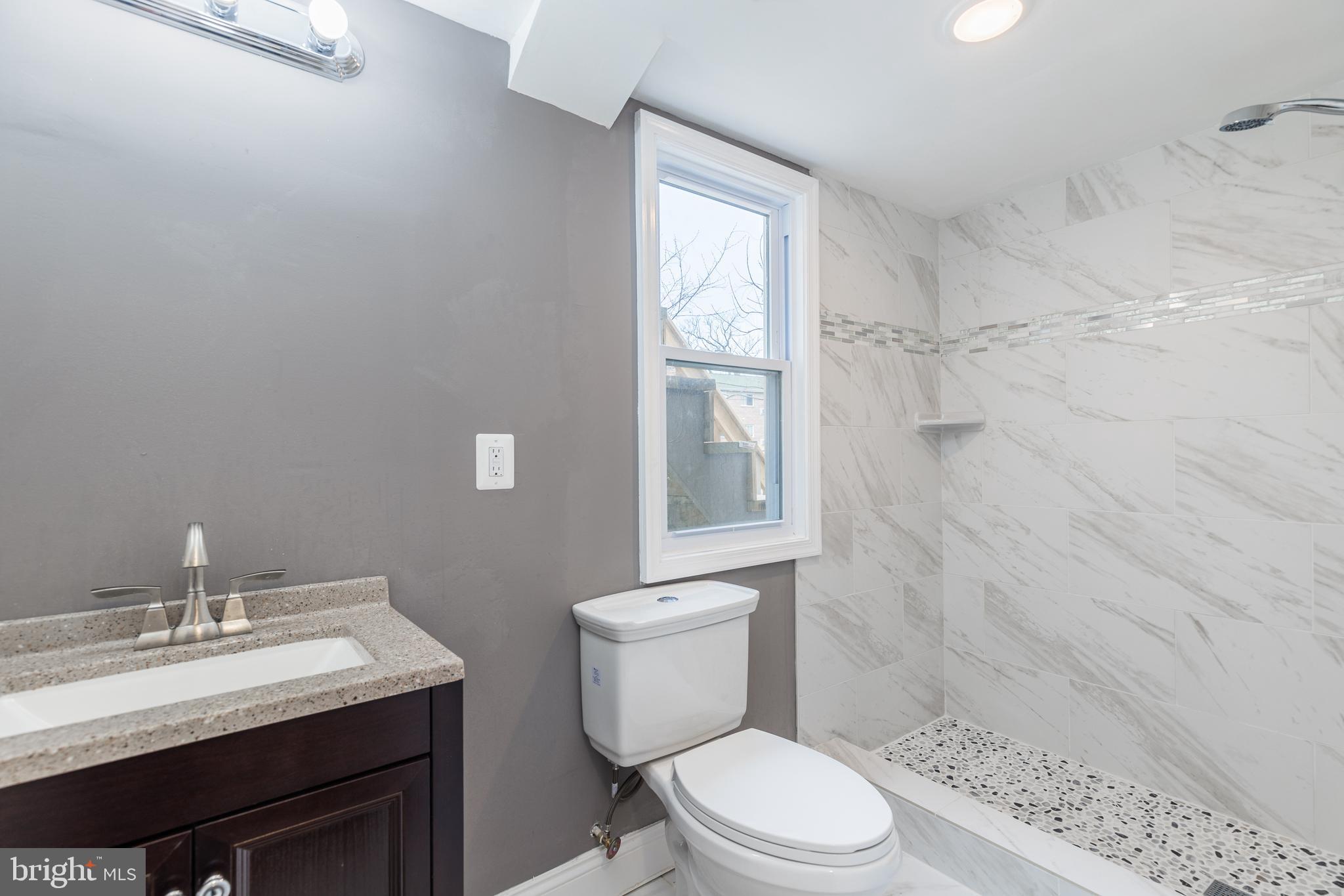 WINDSOR HILLS - Residential