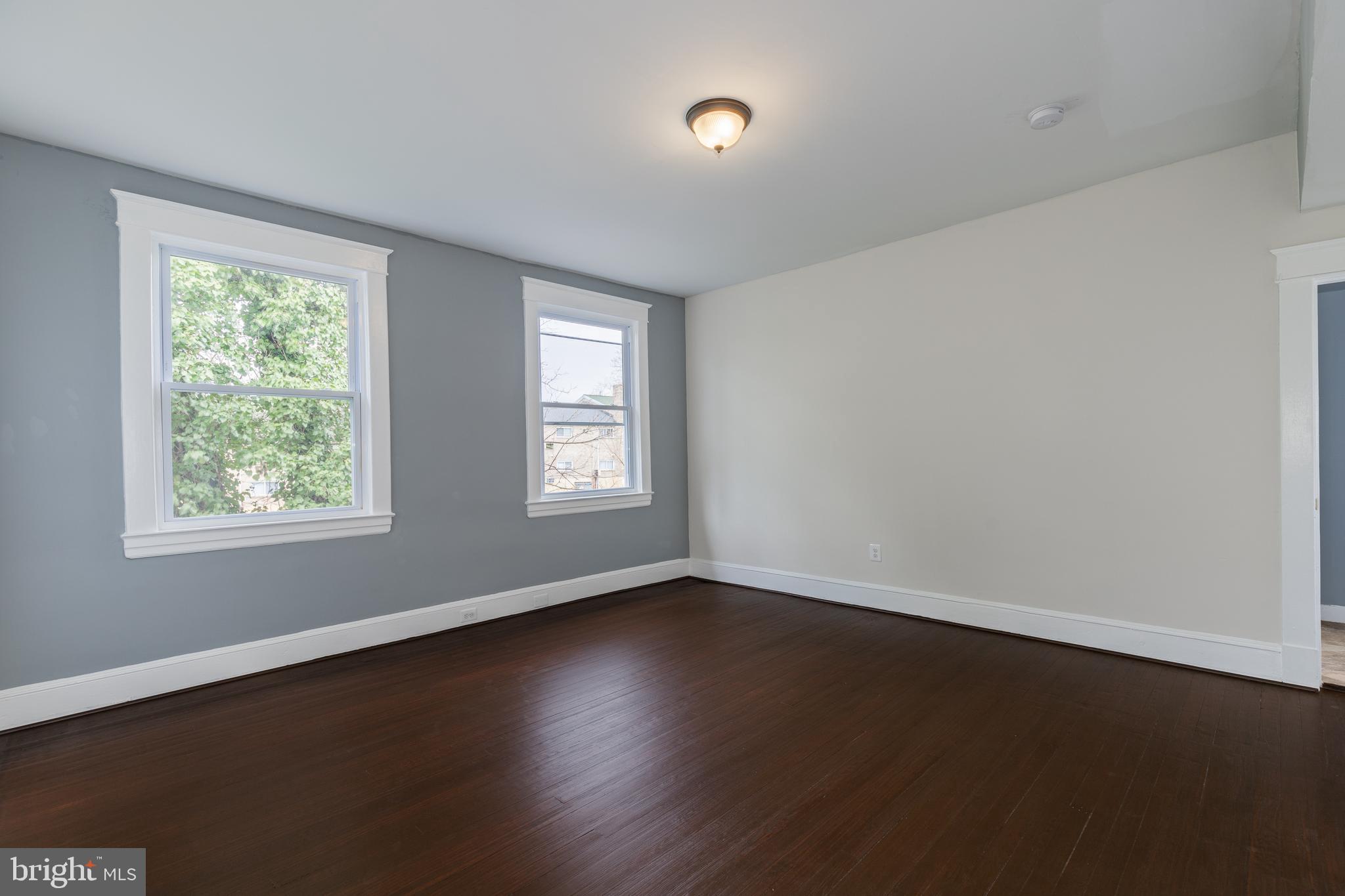 WINDSOR HILLS - Residential