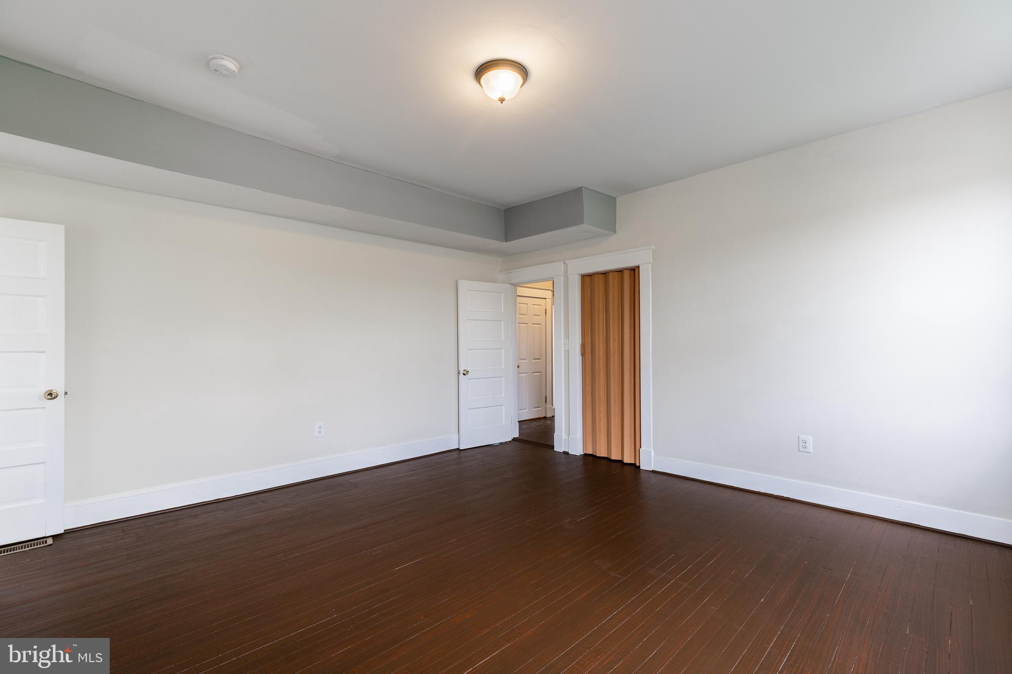 WINDSOR HILLS - Residential