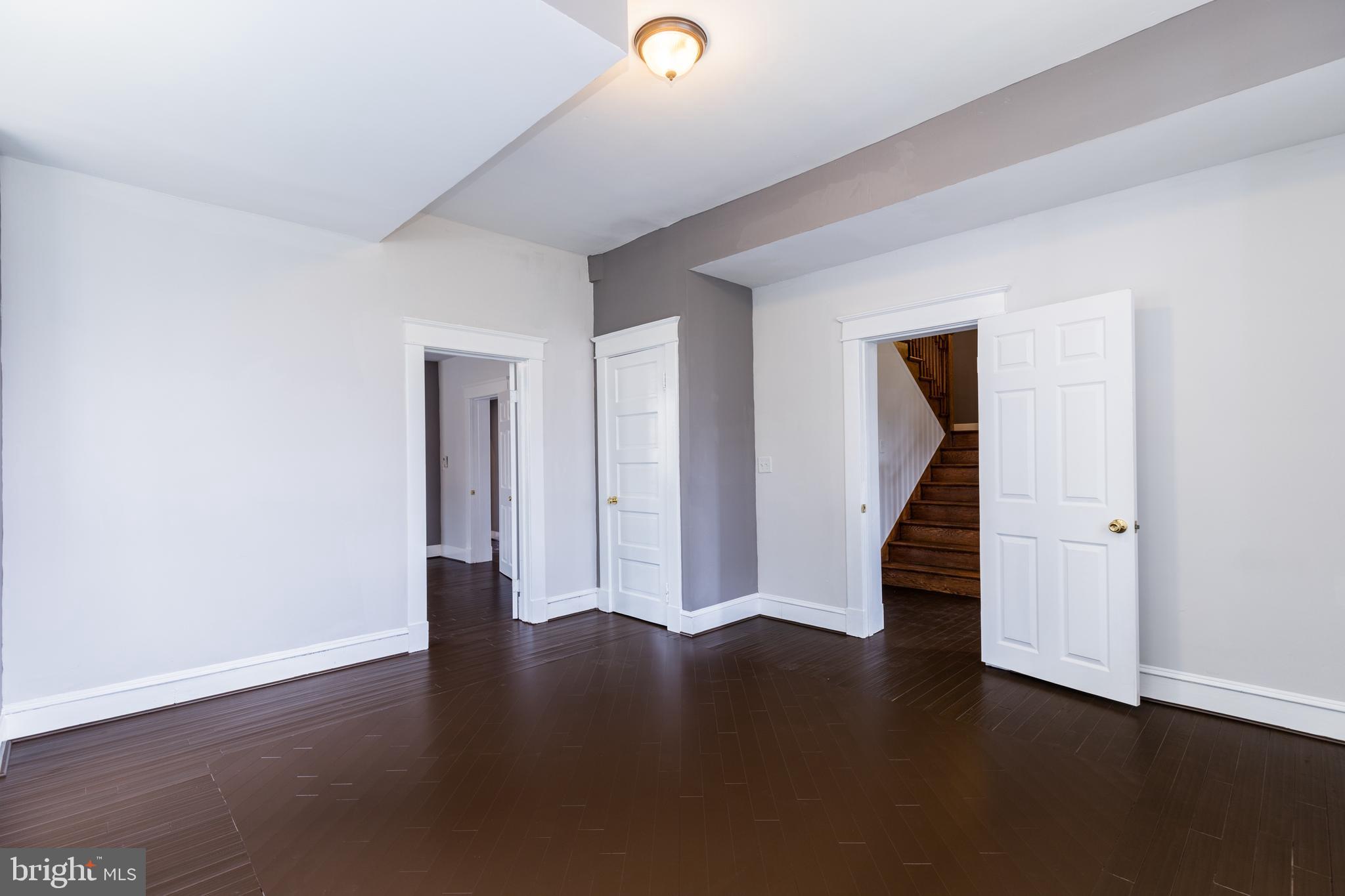 WINDSOR HILLS - Residential