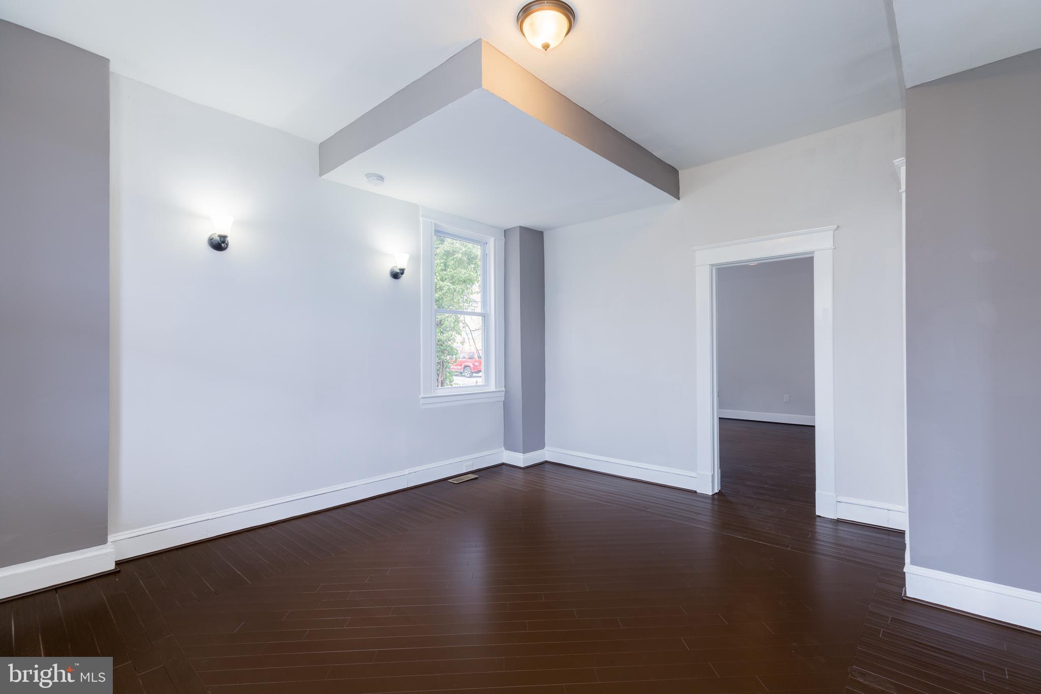 WINDSOR HILLS - Residential