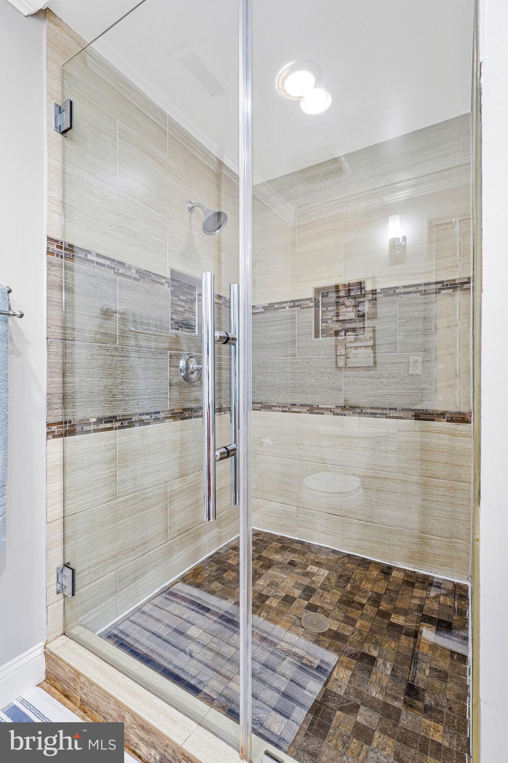 BURKE CENTRE - Residential