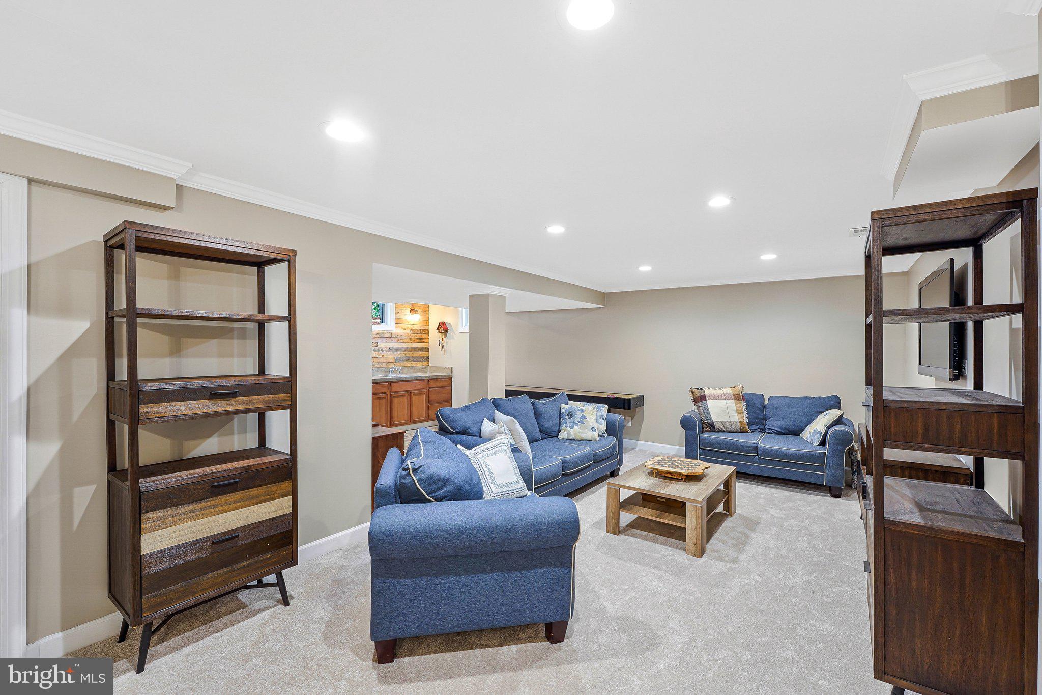 BURKE CENTRE - Residential