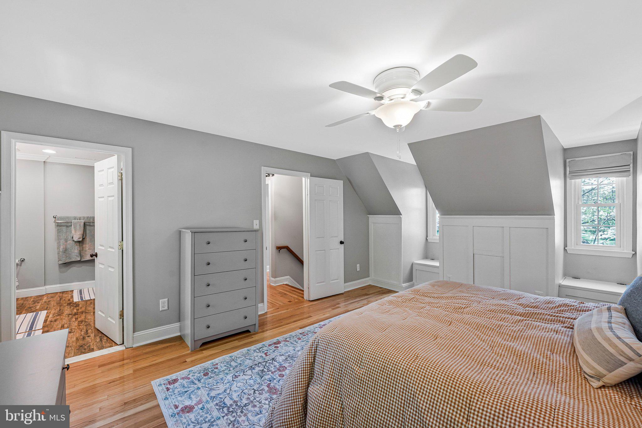 BURKE CENTRE - Residential