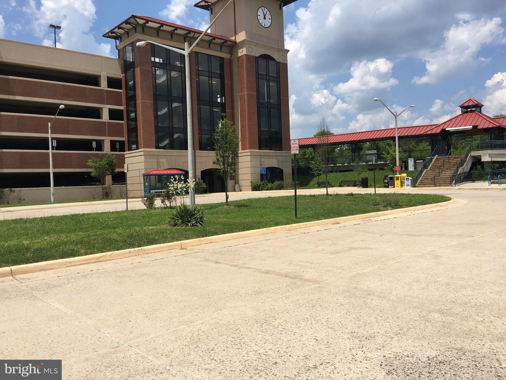 BURKE CENTRE - Residential