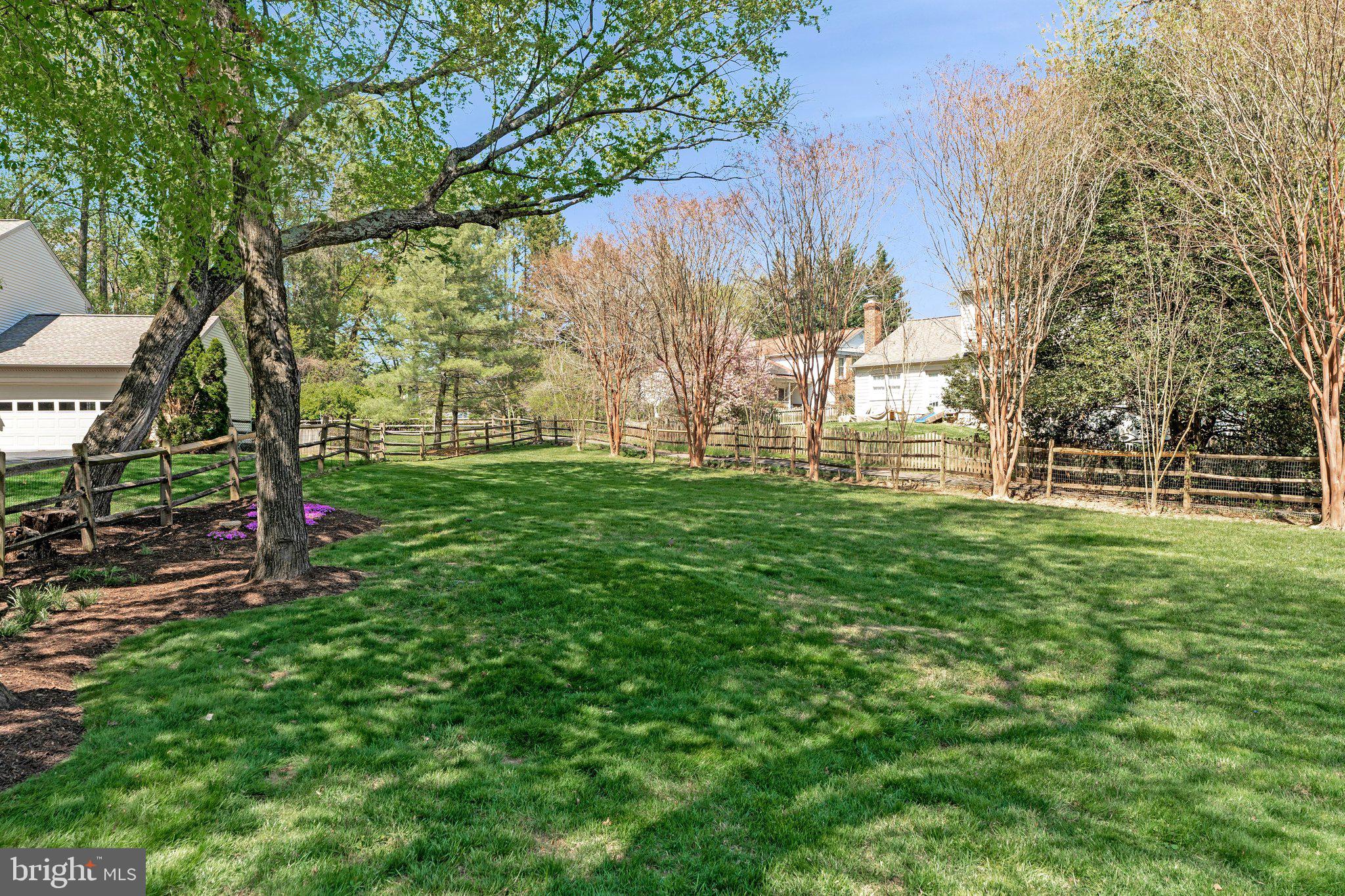 BURKE CENTRE - Residential