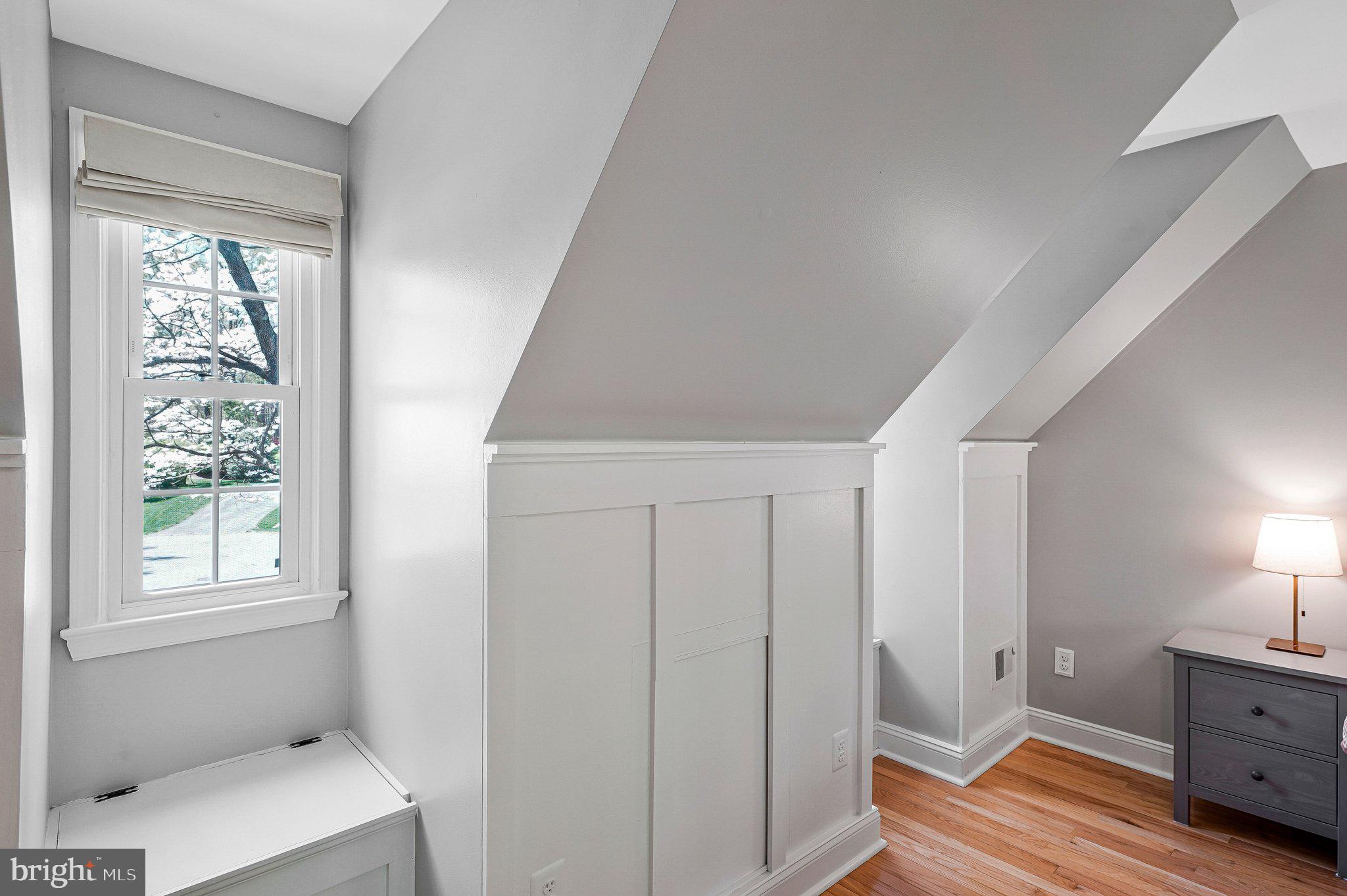 BURKE CENTRE - Residential