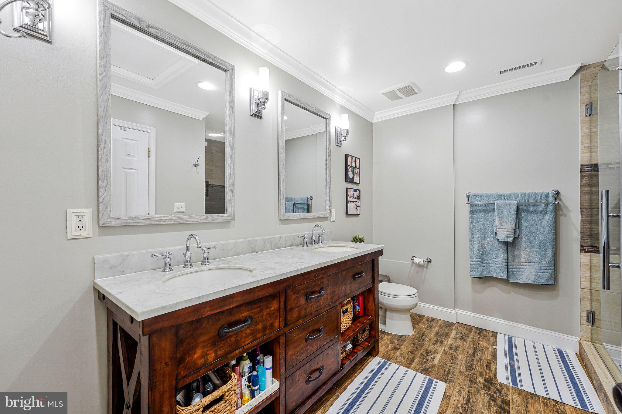 BURKE CENTRE - Residential