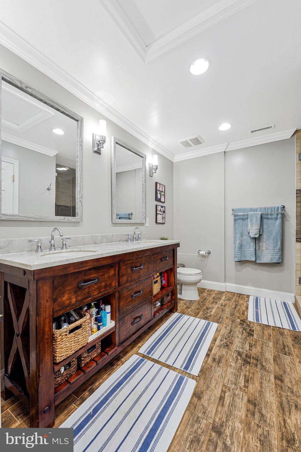 BURKE CENTRE - Residential