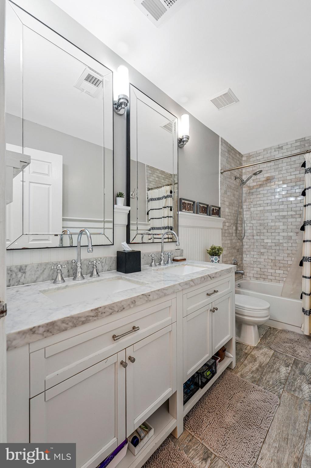 BURKE CENTRE - Residential