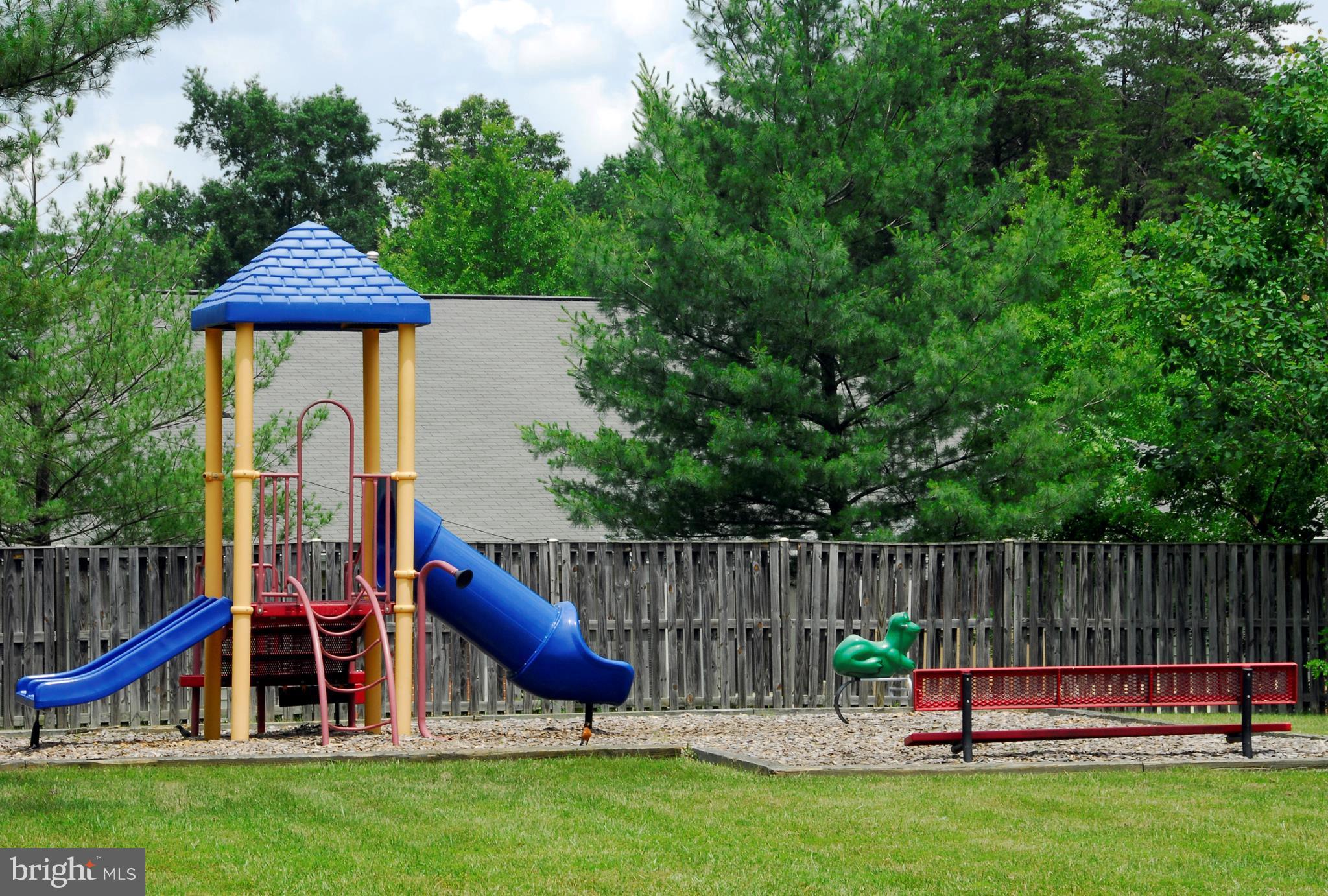 FIELDSIDE - Residential