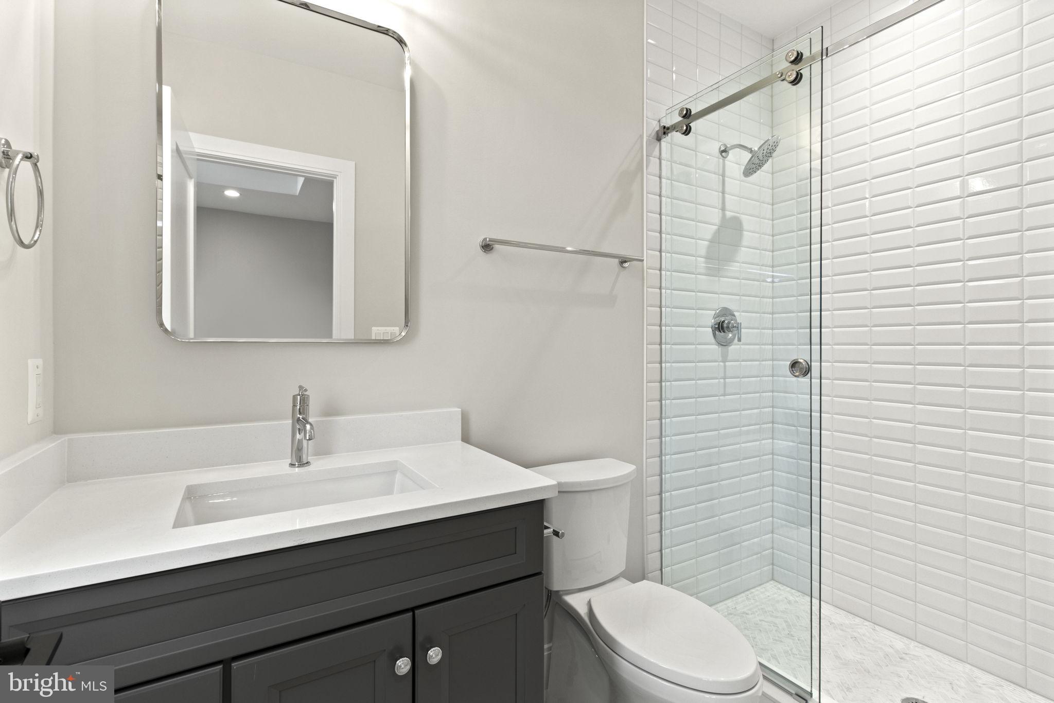 AYRLAWN - Residential