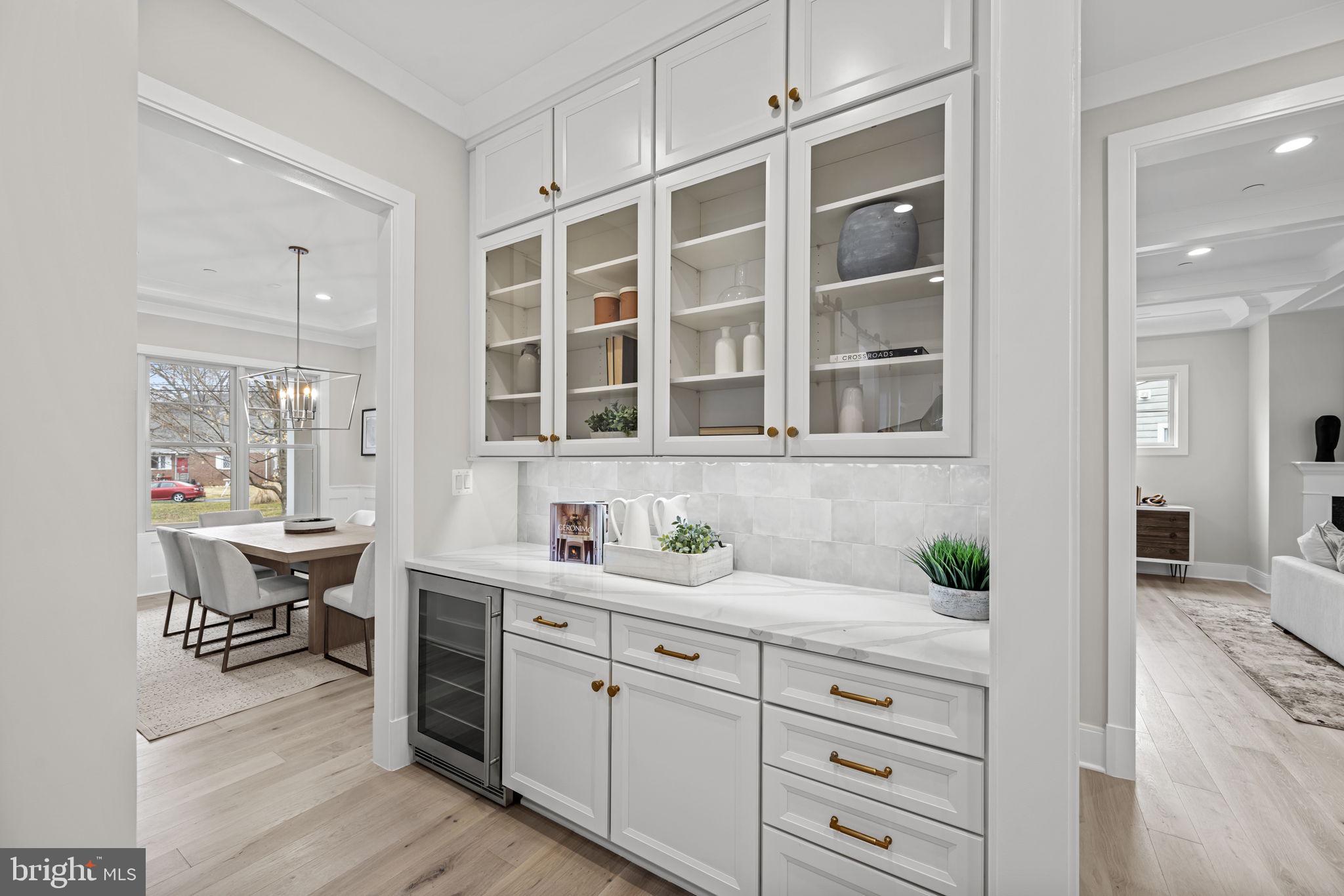 AYRLAWN - Residential