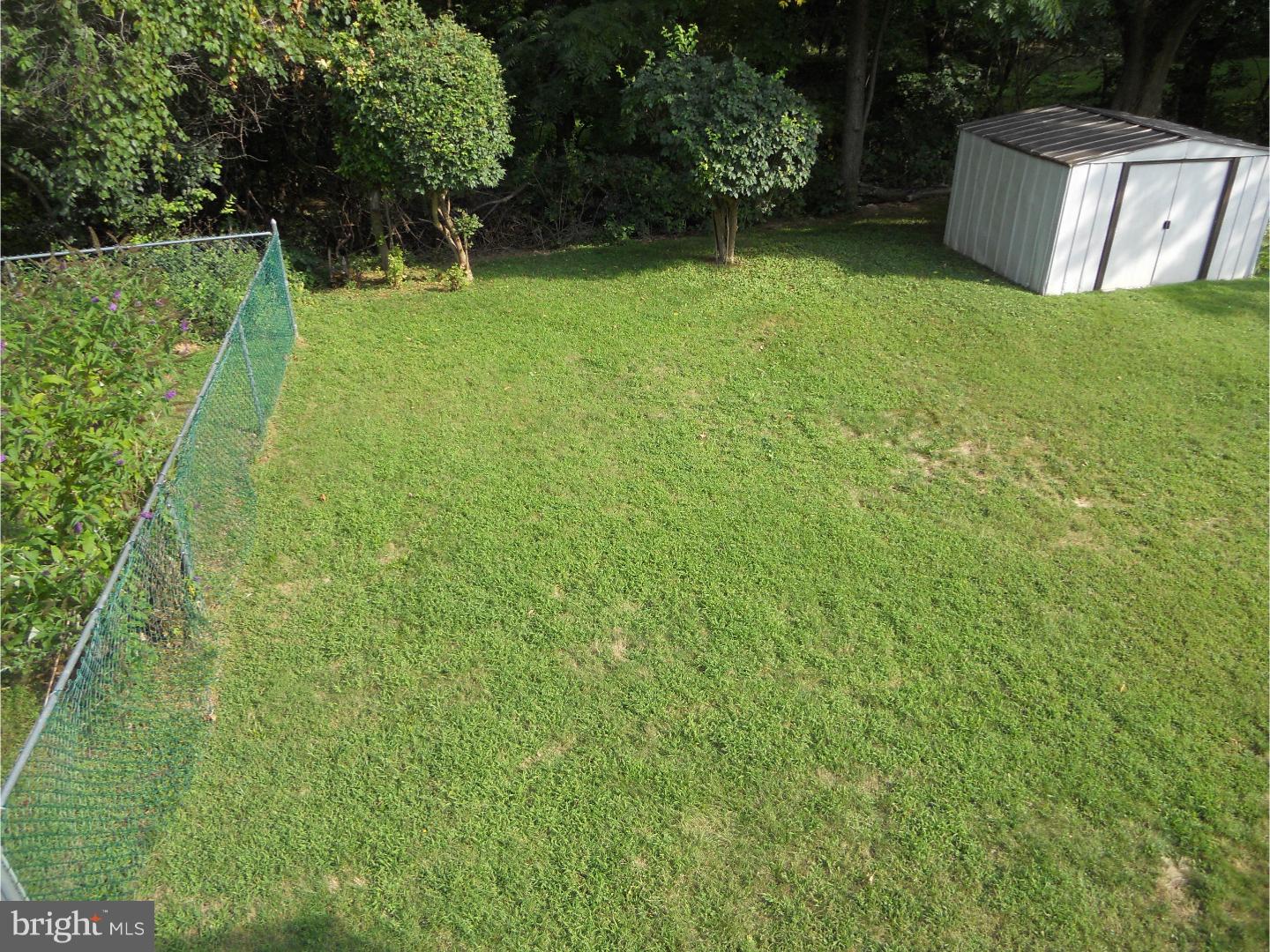 LAFAYETTE HILL - Residential Lease