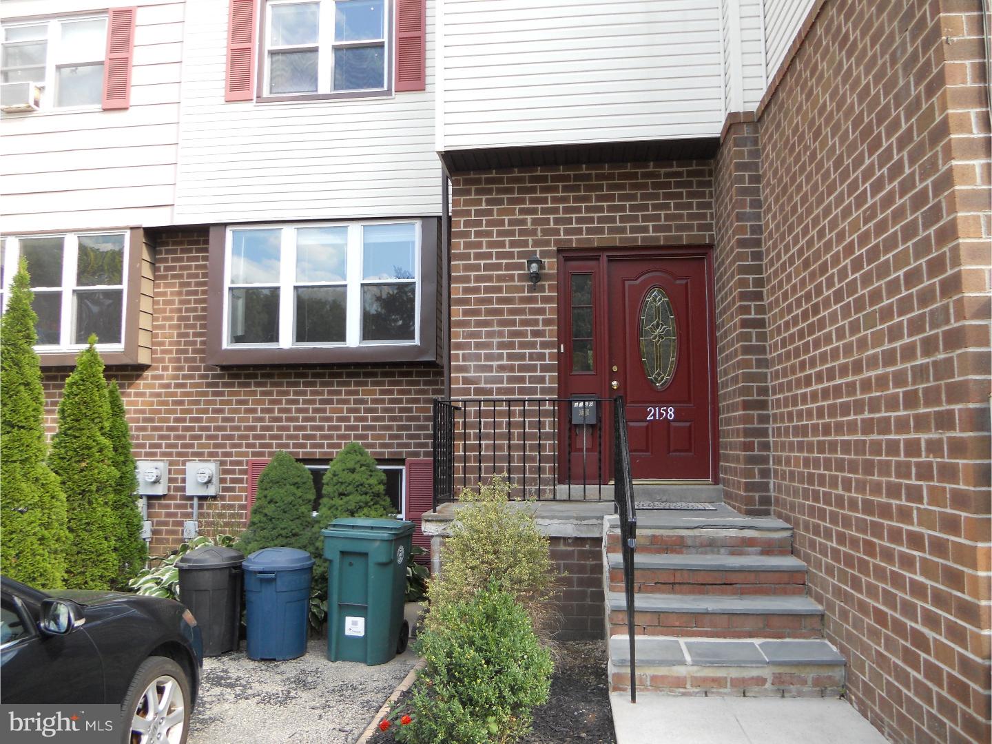 LAFAYETTE HILL - Residential Lease