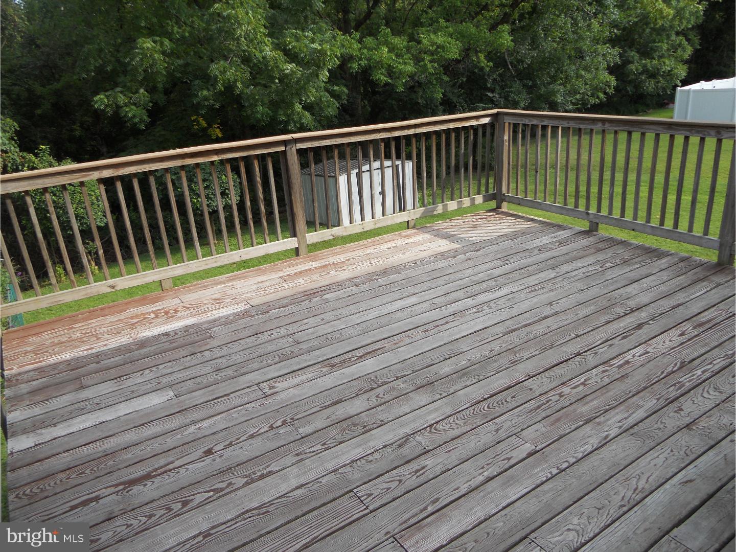 LAFAYETTE HILL - Residential Lease