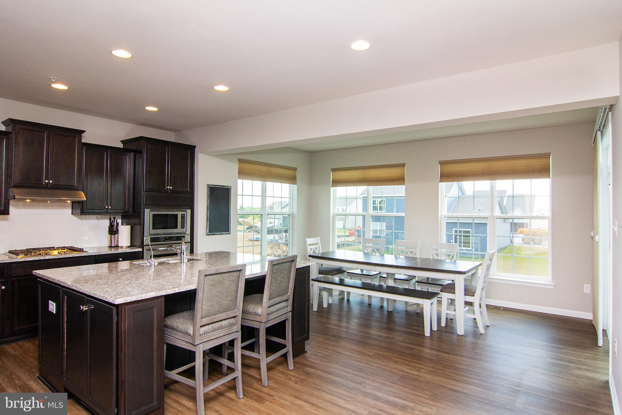 STONEGATE - Residential