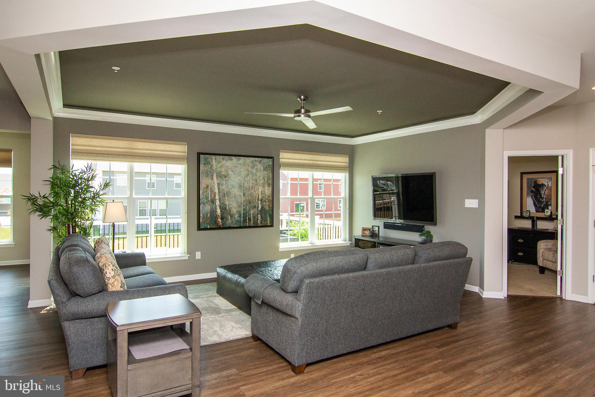 STONEGATE - Residential