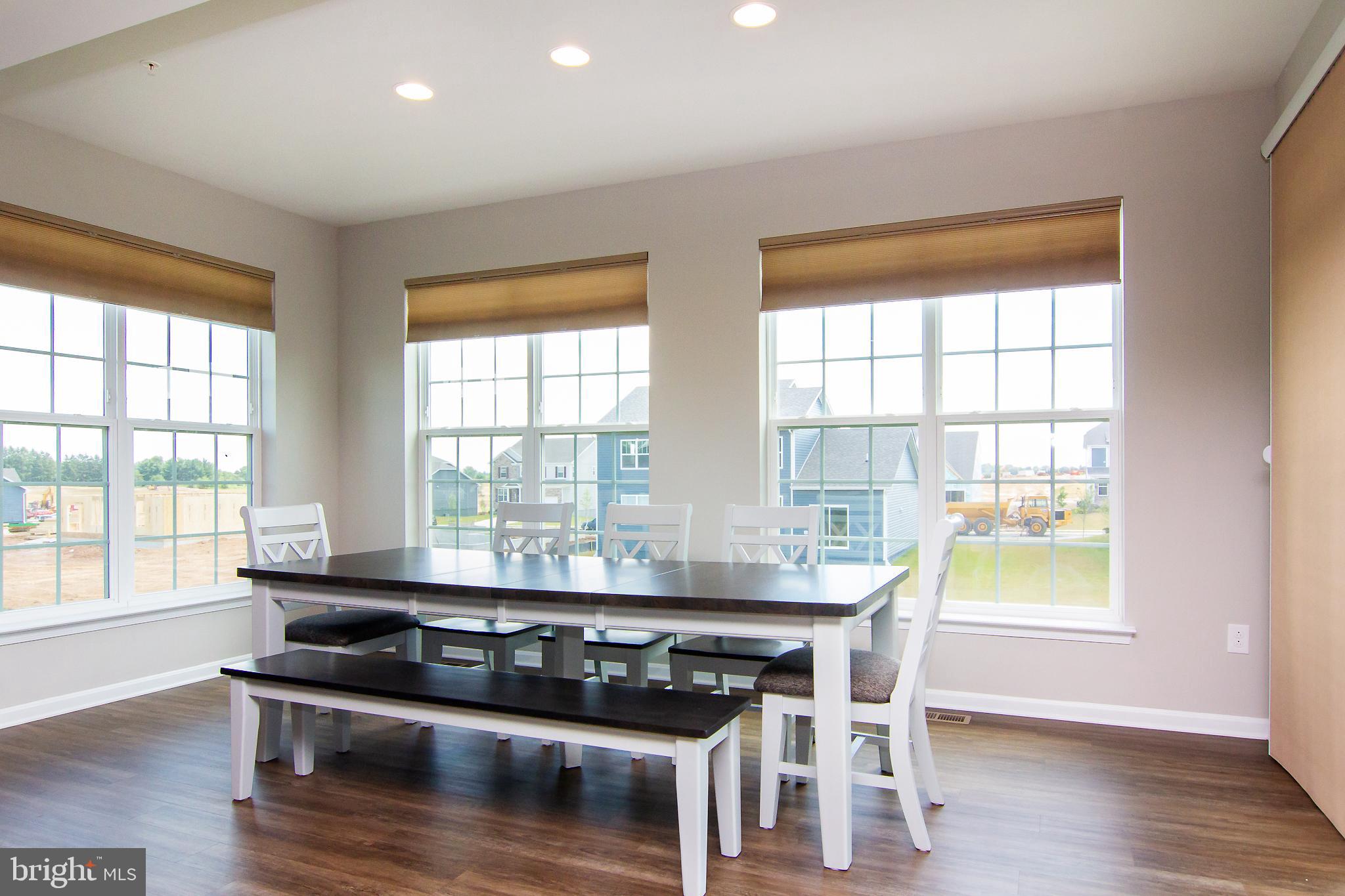 STONEGATE - Residential