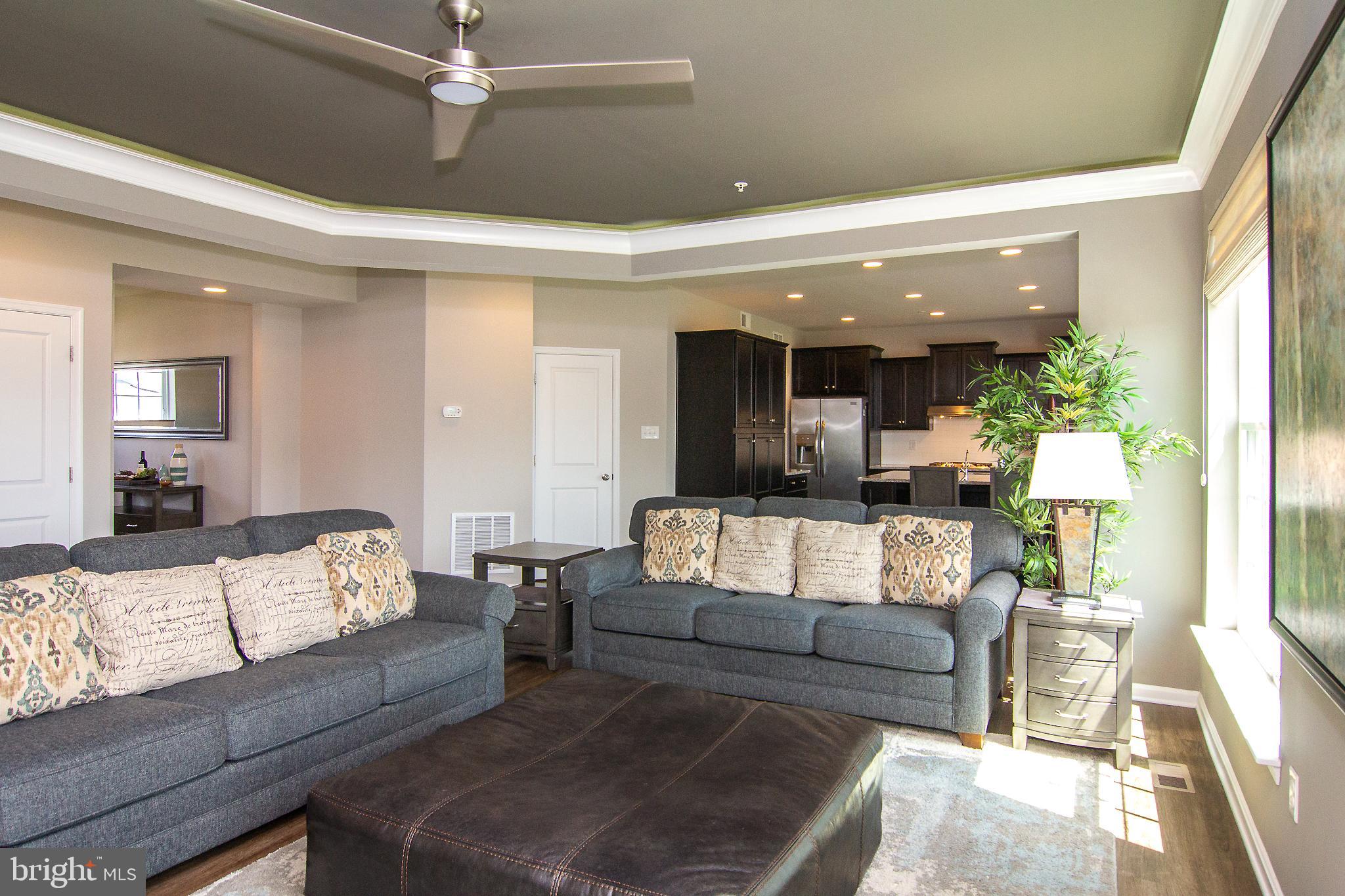 STONEGATE - Residential