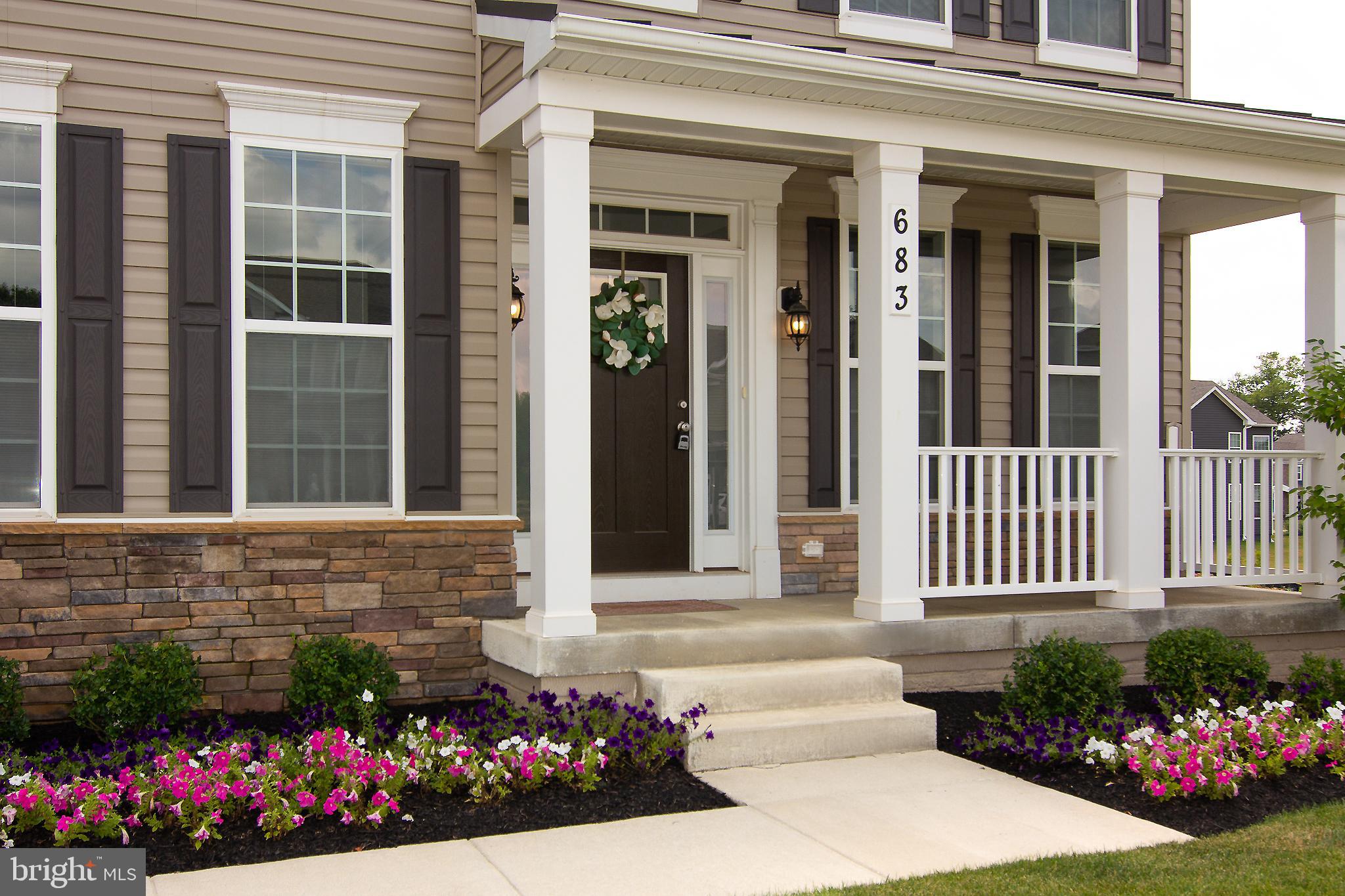 STONEGATE - Residential