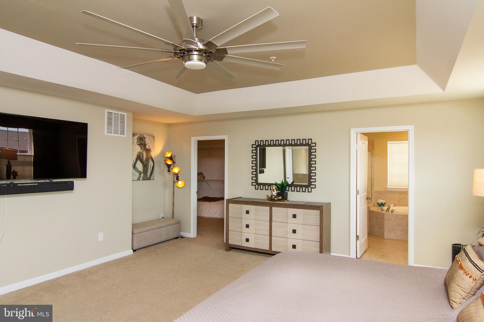 STONEGATE - Residential