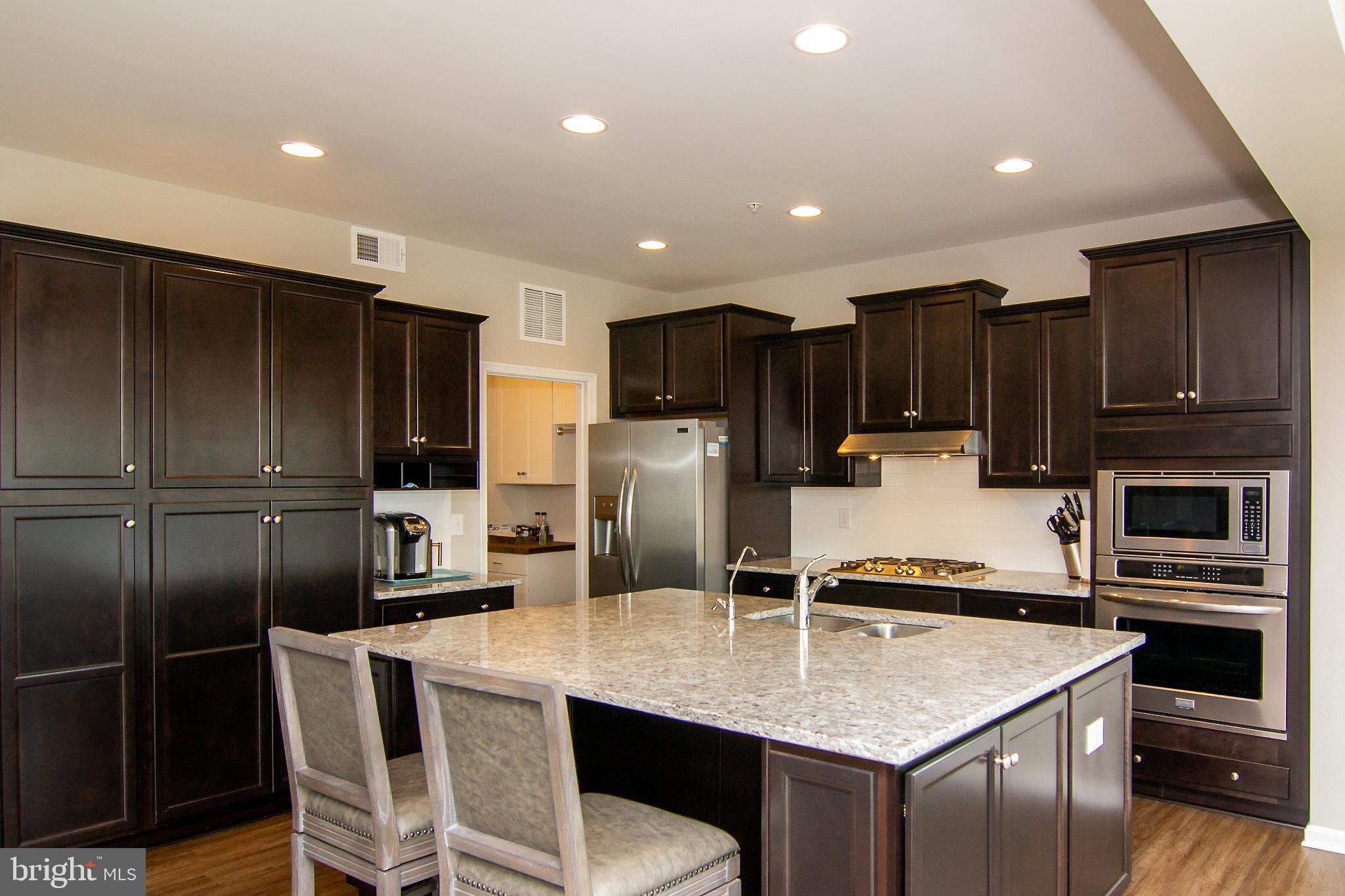 STONEGATE - Residential