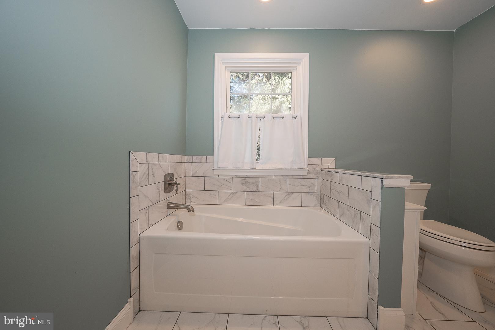 WILLISTOWN CHASE - Residential