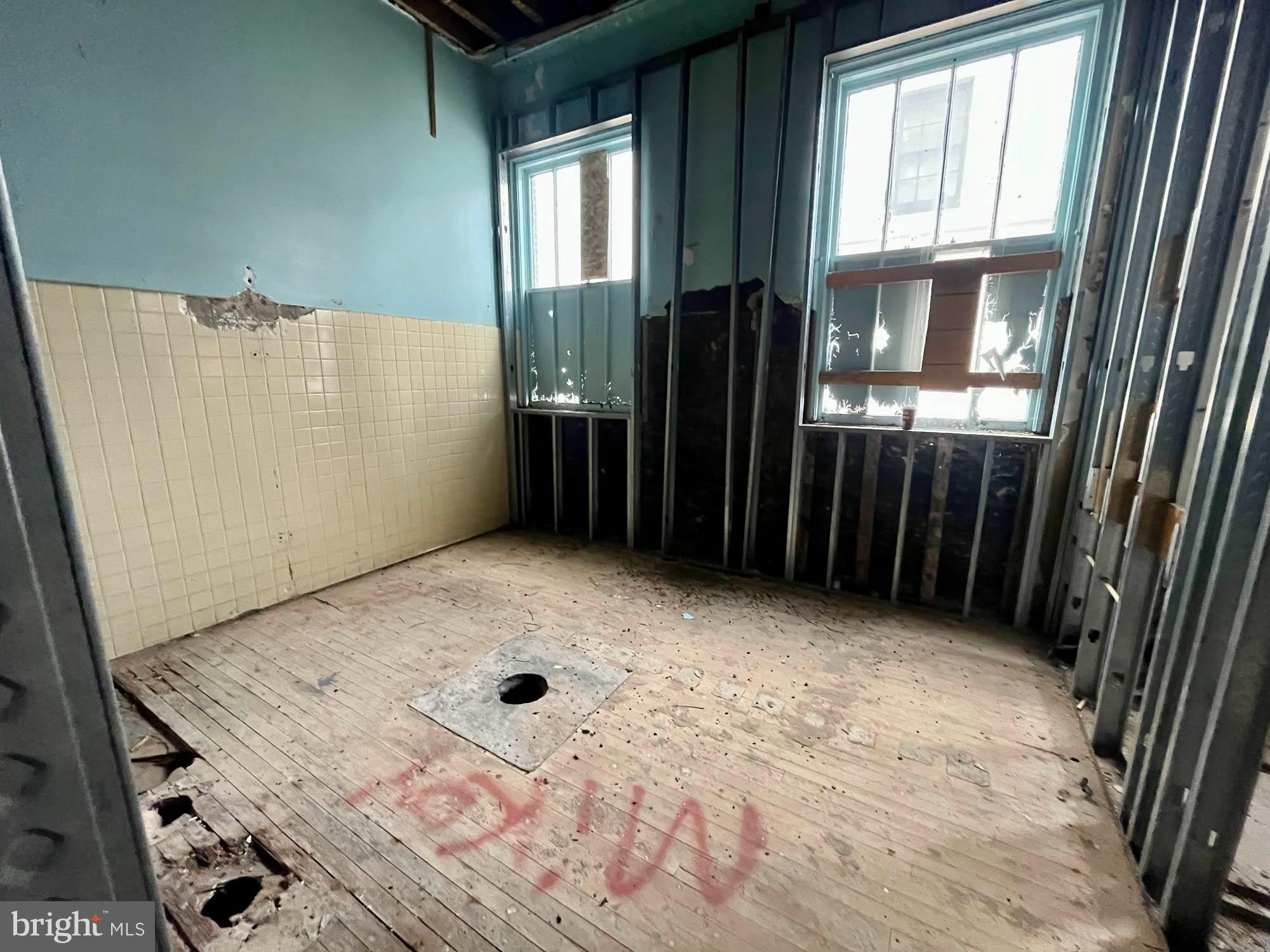 OLD DUNDALK - Residential Income