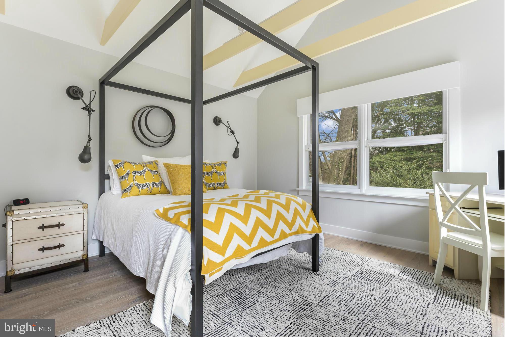 HISTORIC DISTRICT - Residential