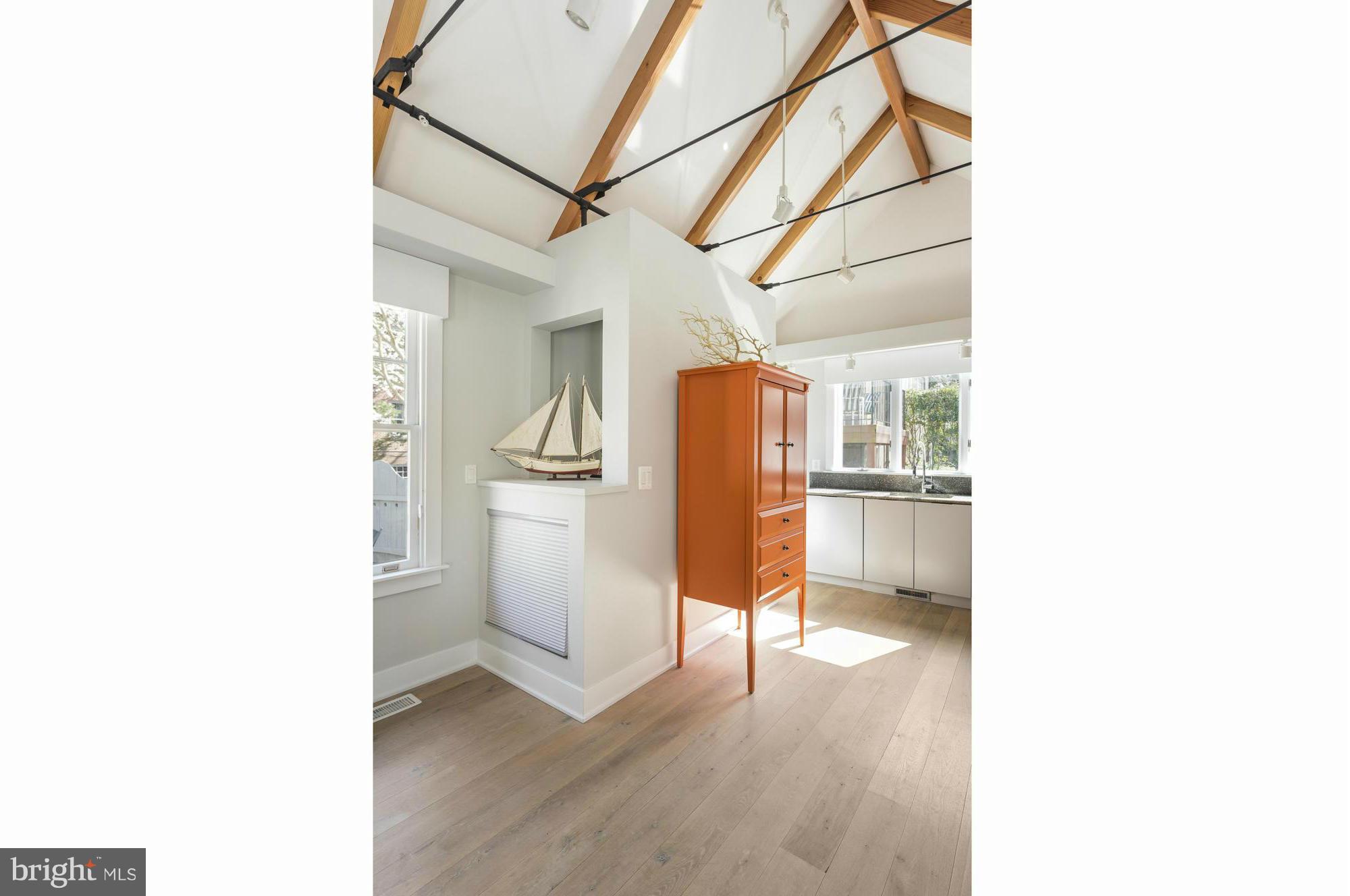 HISTORIC DISTRICT - Residential