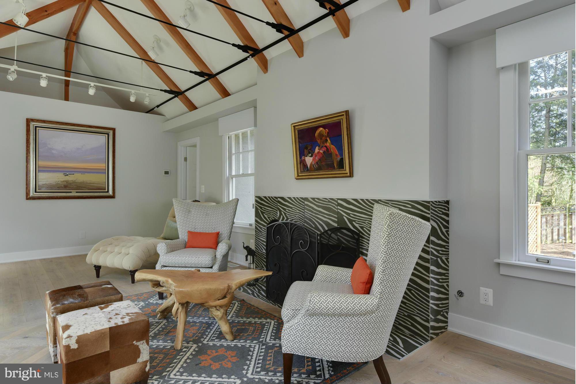 HISTORIC DISTRICT - Residential