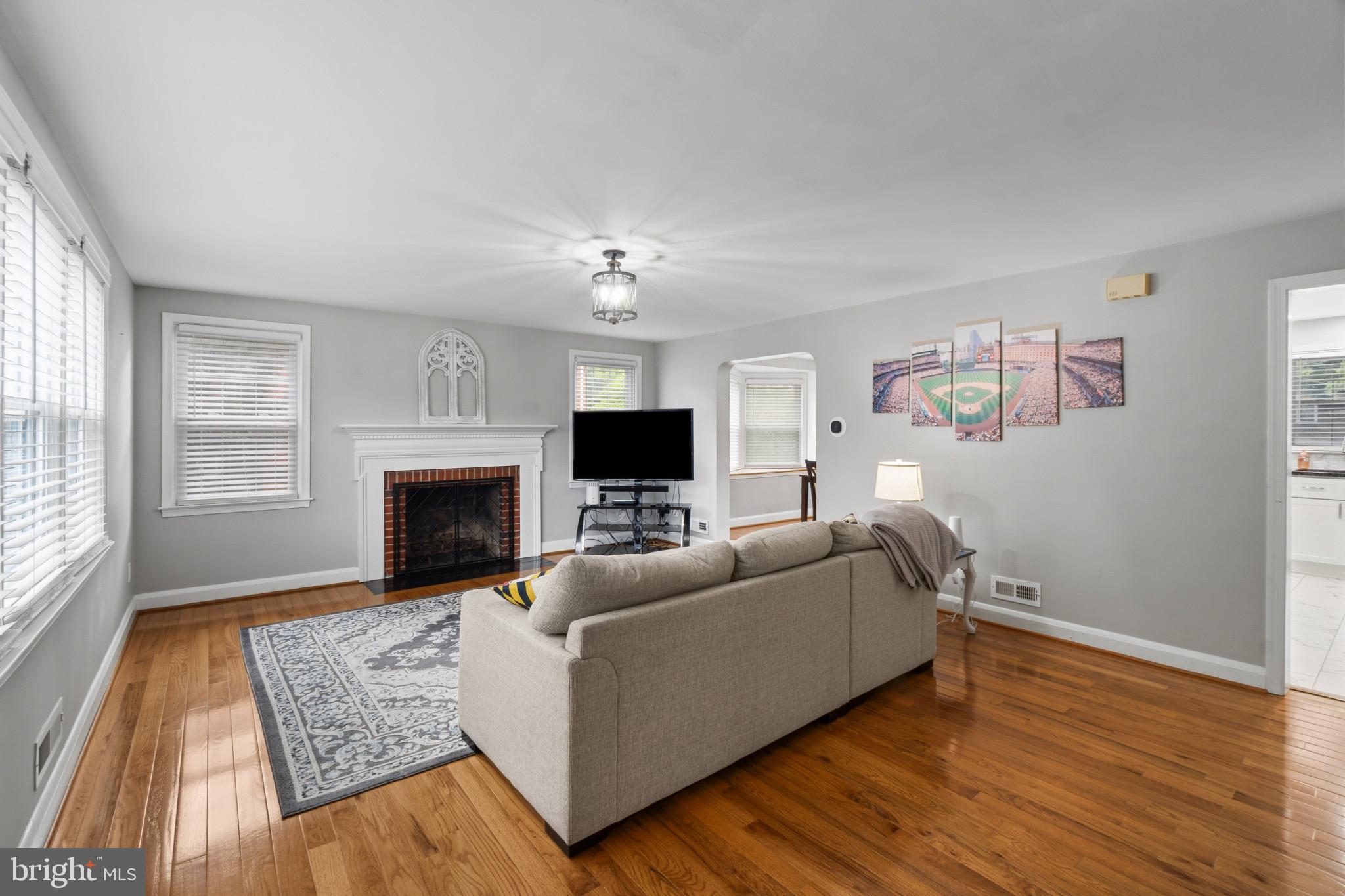 LOCH RAVEN MANOR - Residential