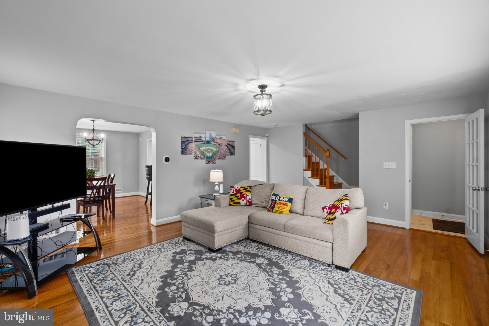 LOCH RAVEN MANOR - Residential
