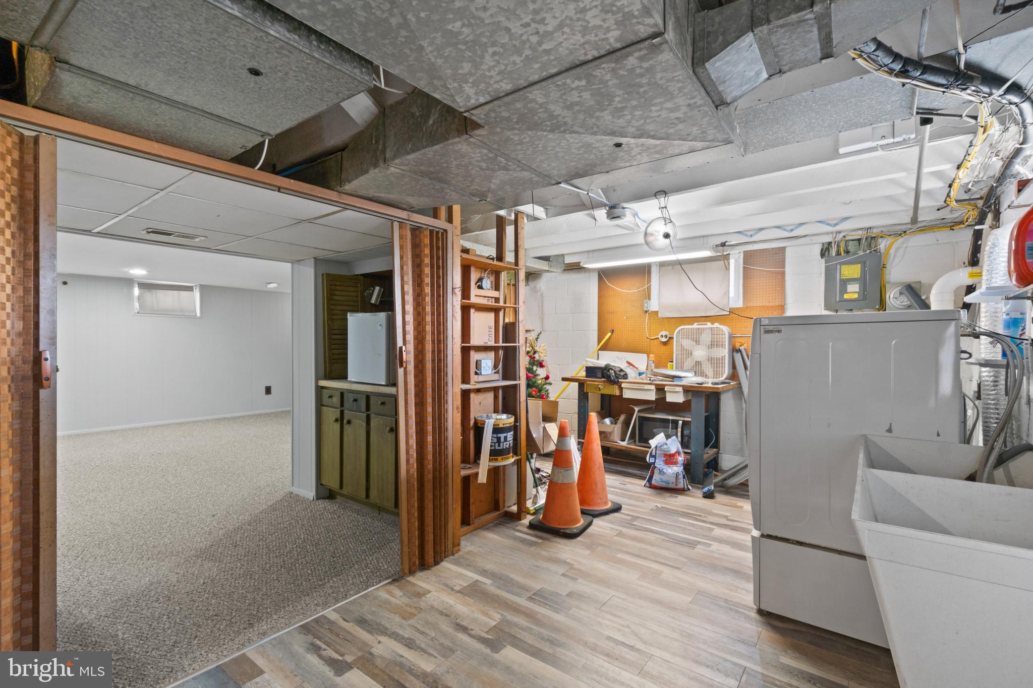 LOCH RAVEN MANOR - Residential