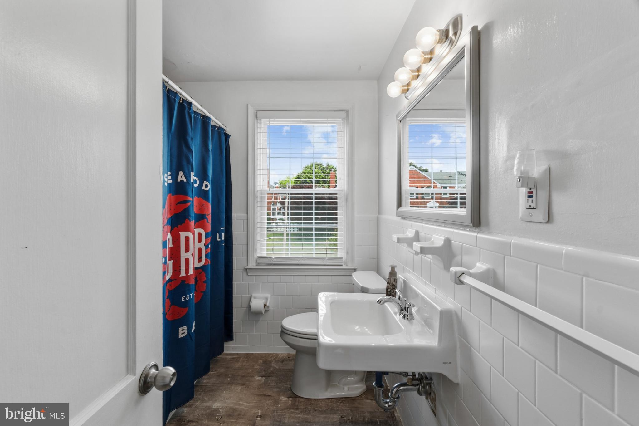 LOCH RAVEN MANOR - Residential