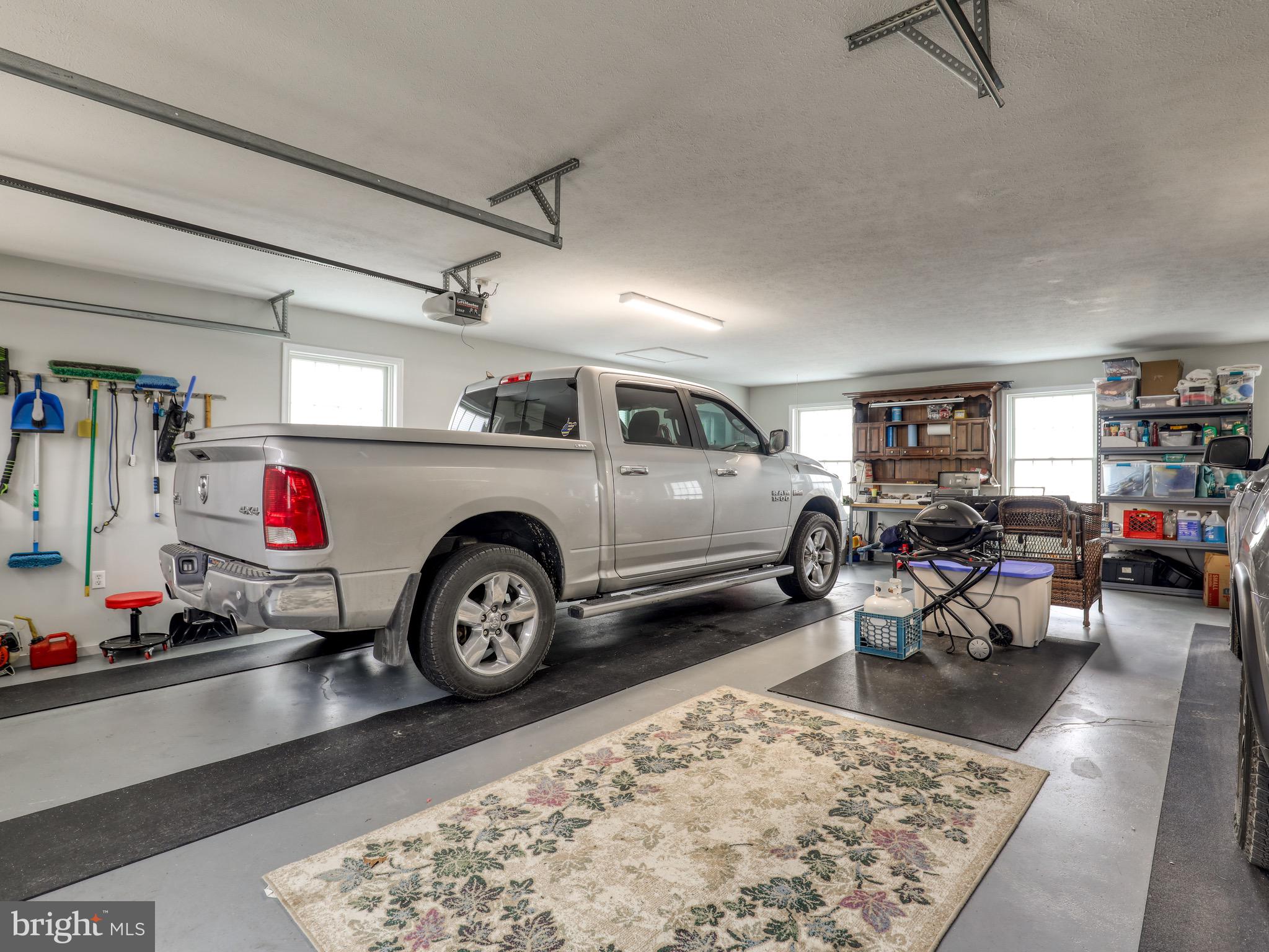 BELLWOOD ESTATES - Residential