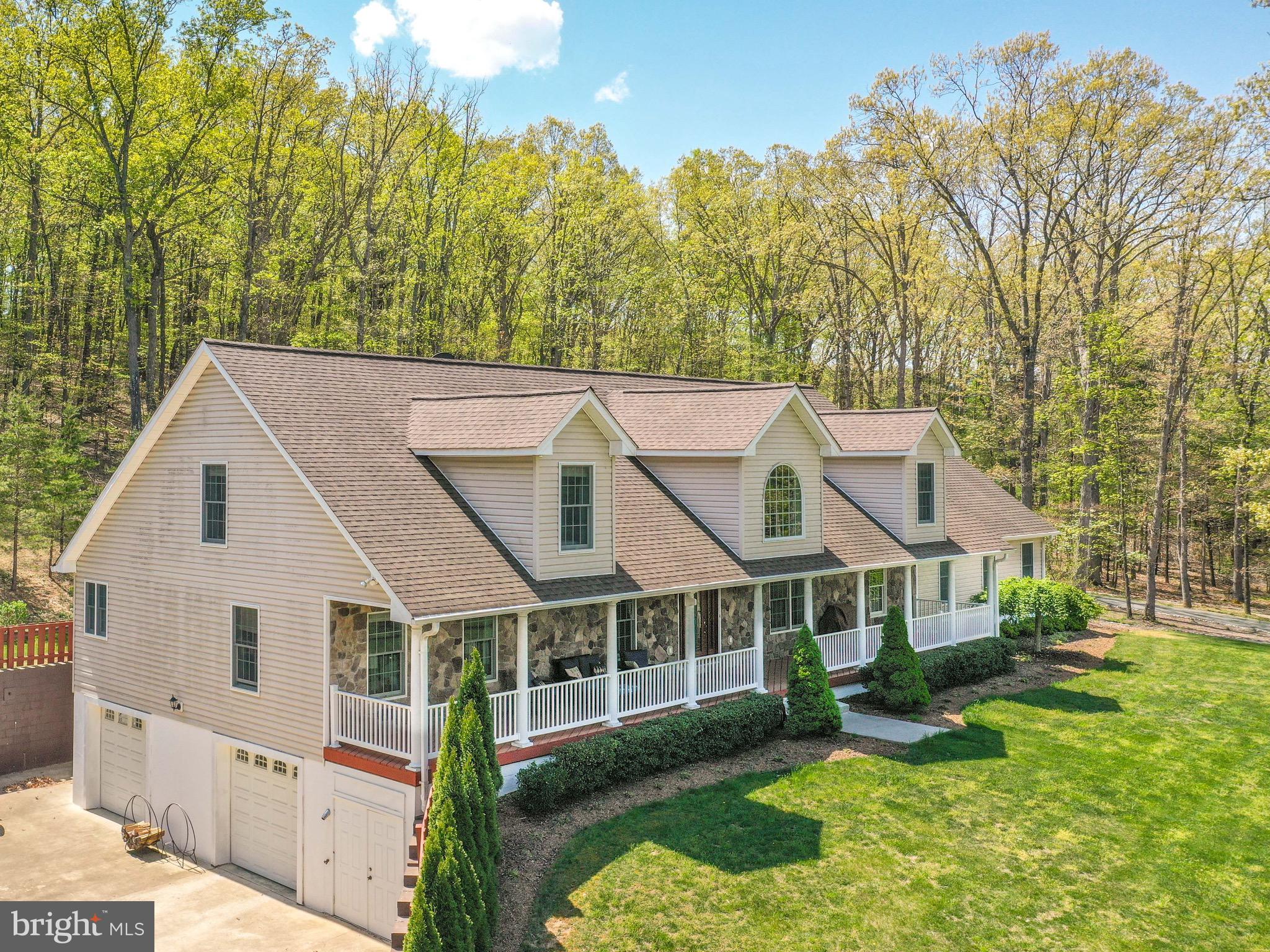 BELLWOOD ESTATES - Residential