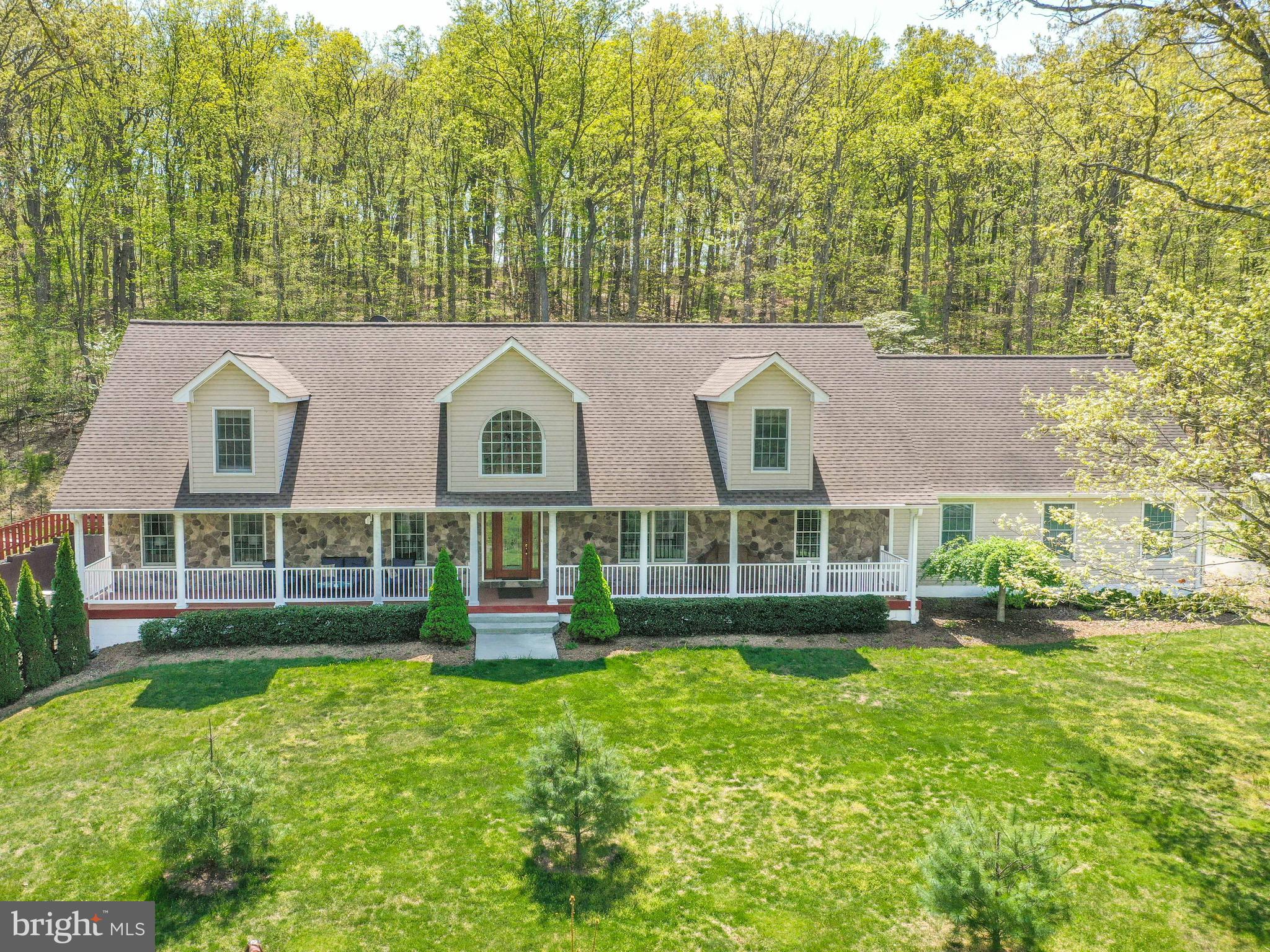 BELLWOOD ESTATES - Residential