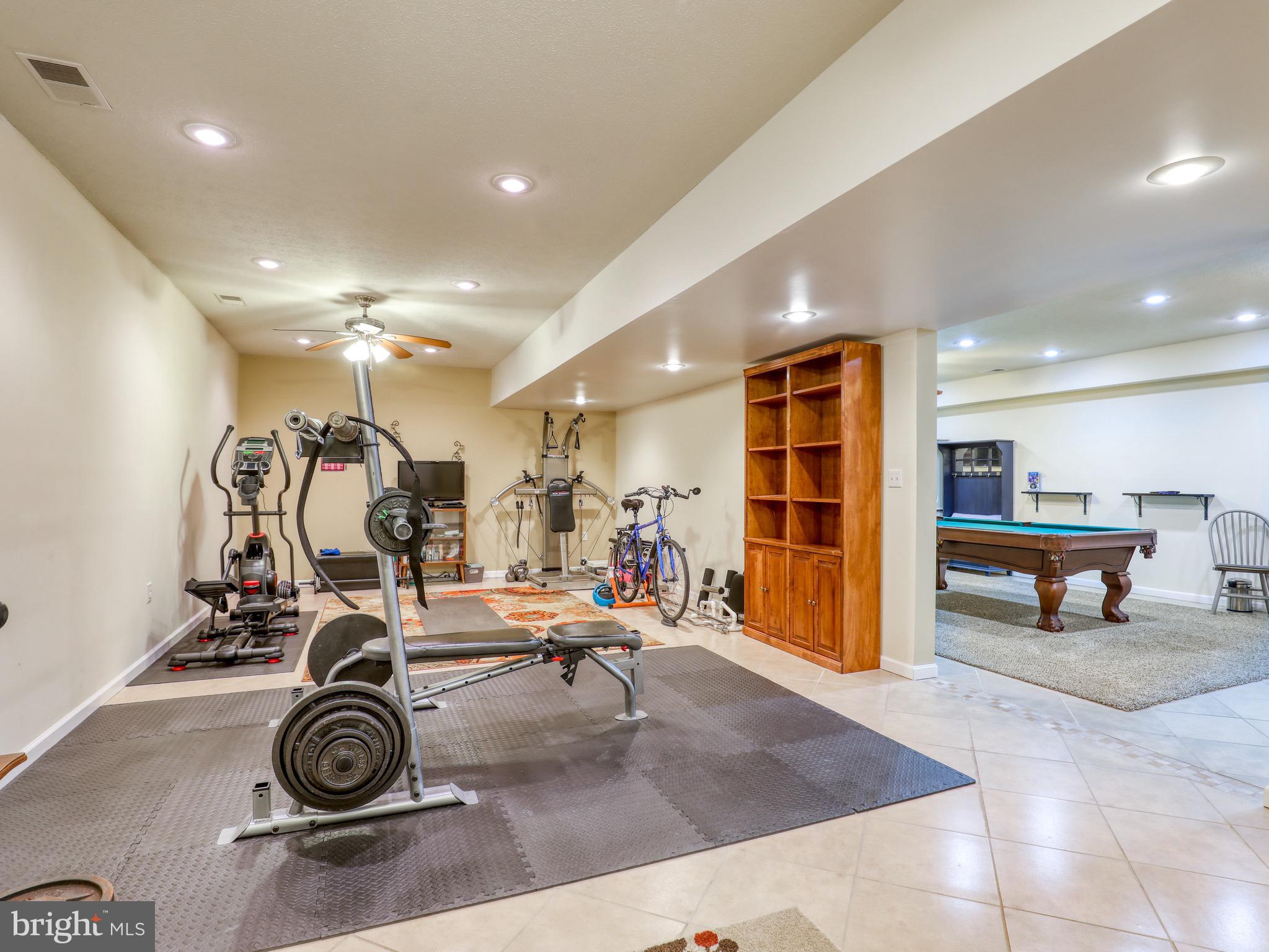 BELLWOOD ESTATES - Residential