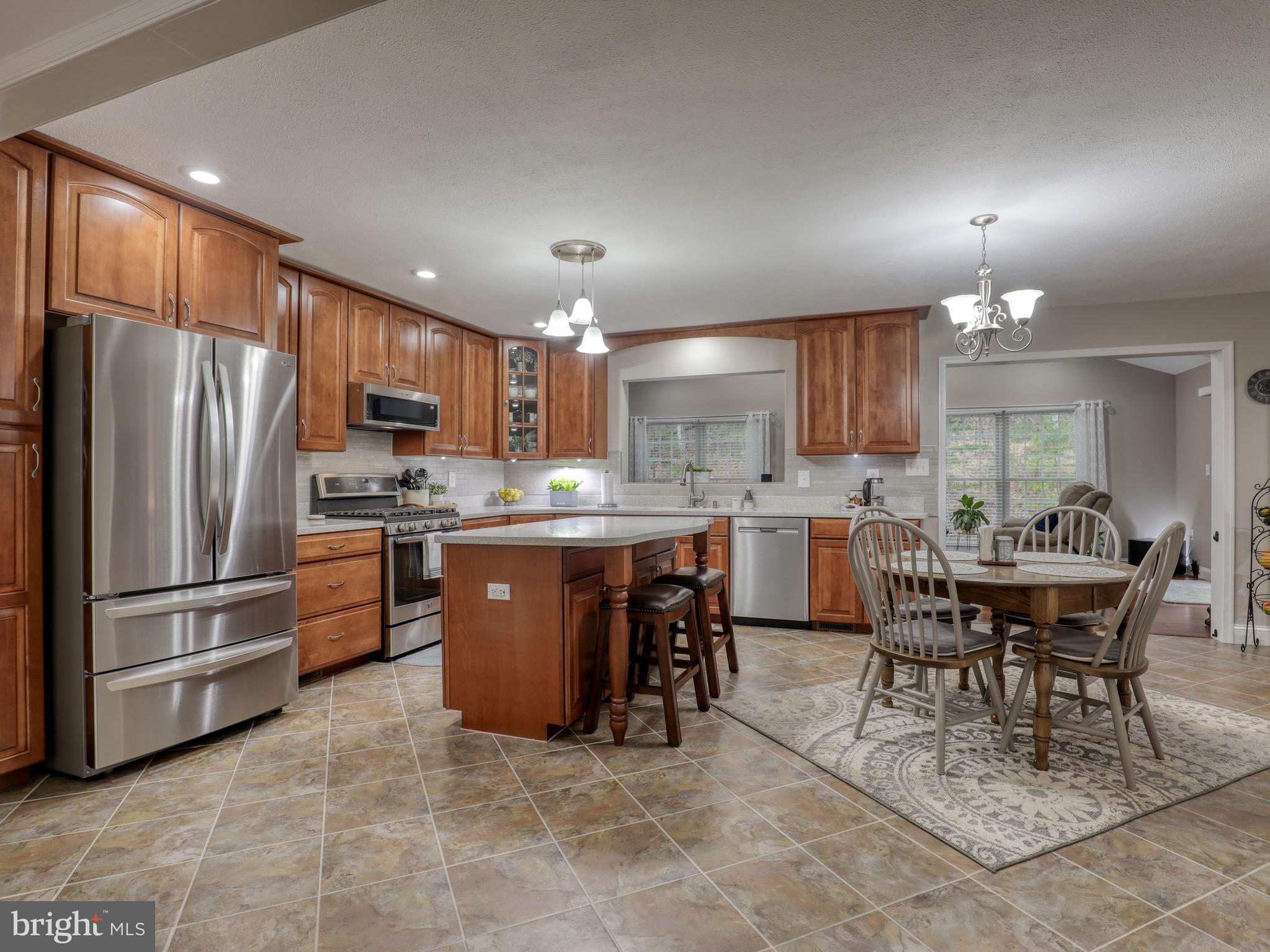 BELLWOOD ESTATES - Residential