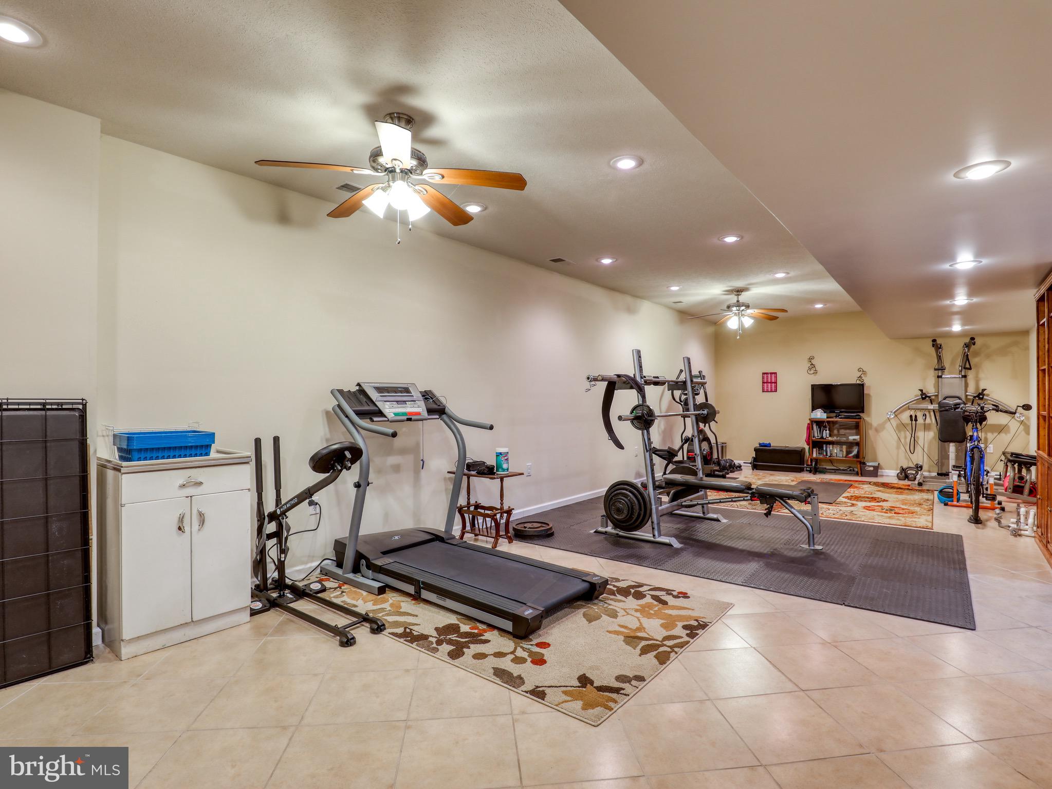 BELLWOOD ESTATES - Residential