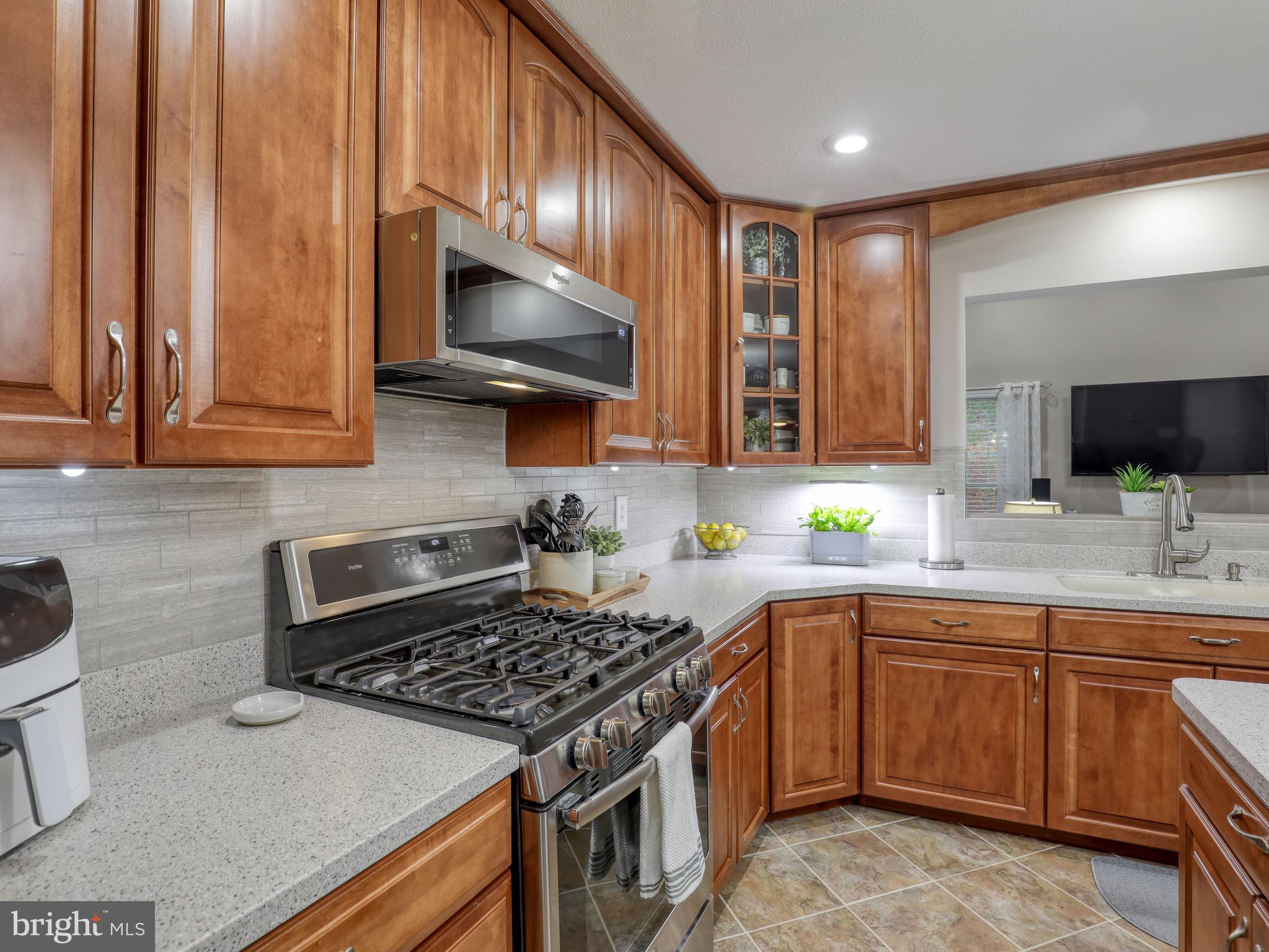 BELLWOOD ESTATES - Residential