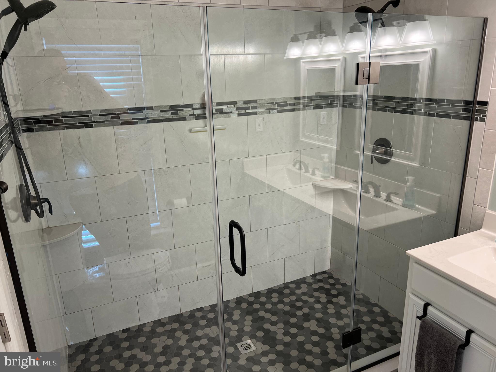 CHELSEA BEACH - Residential Lease