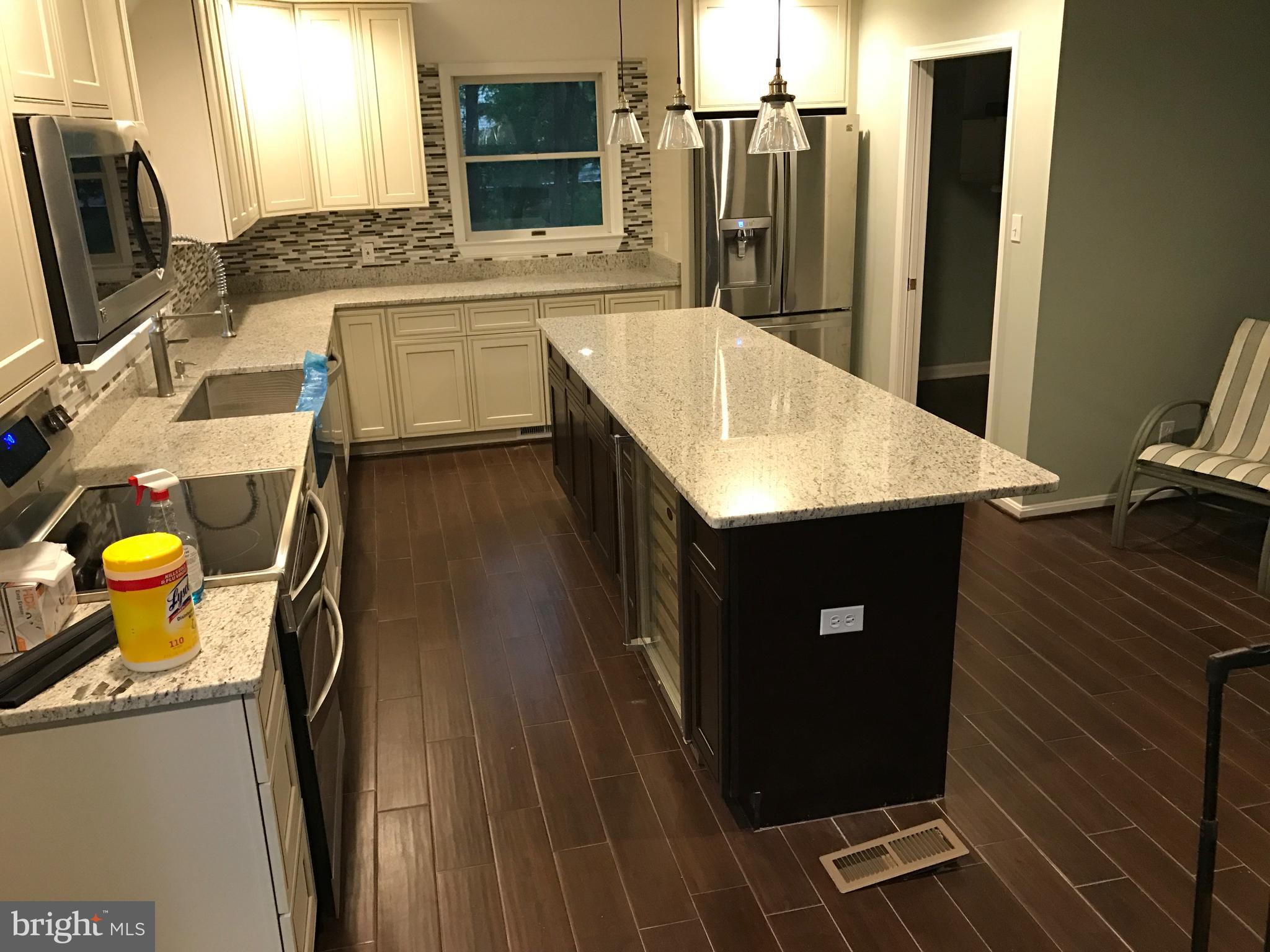 CHELSEA BEACH - Residential Lease